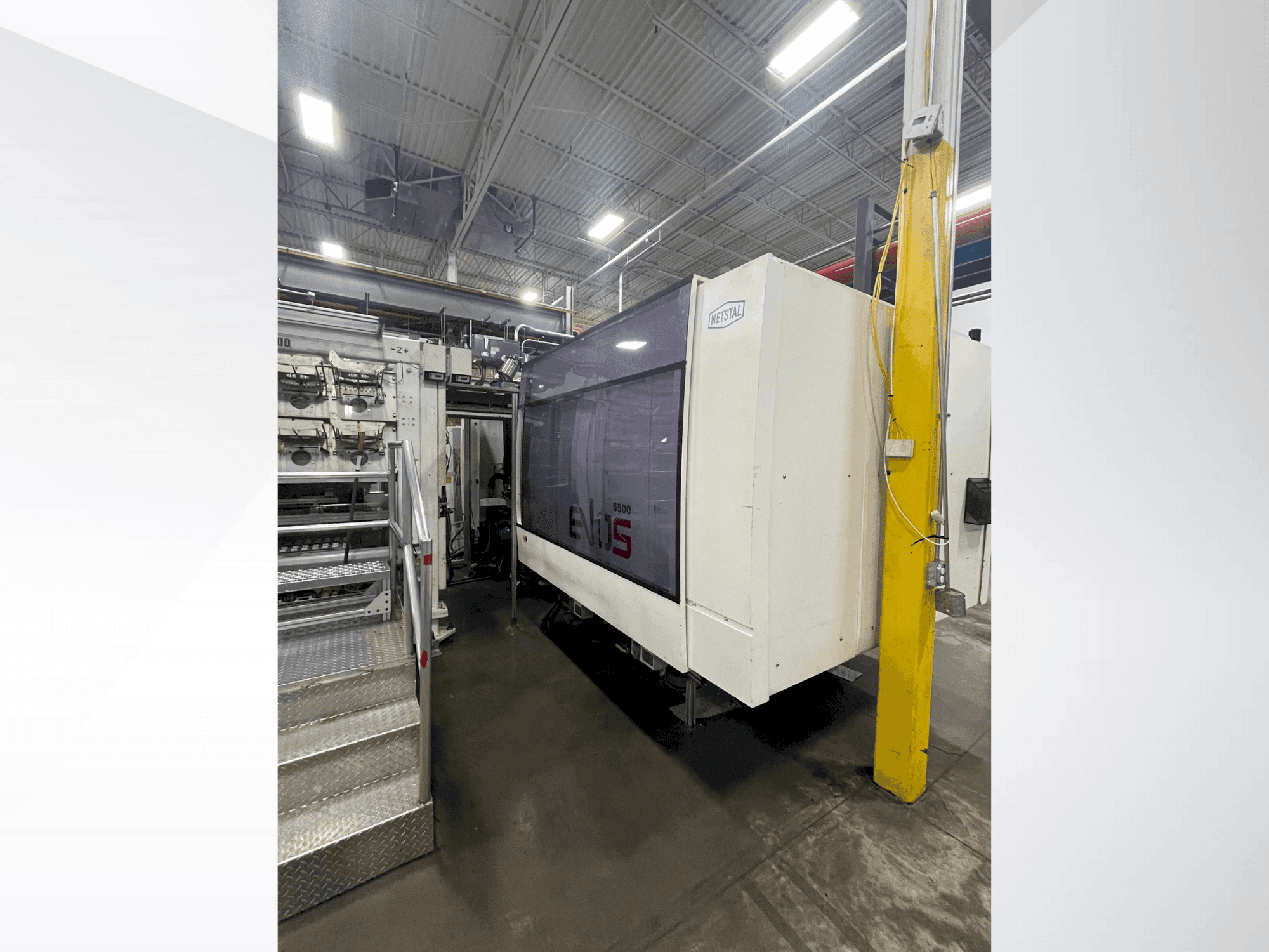 Vue de face de la machine Netstal EVOS 5500-2900 Speed