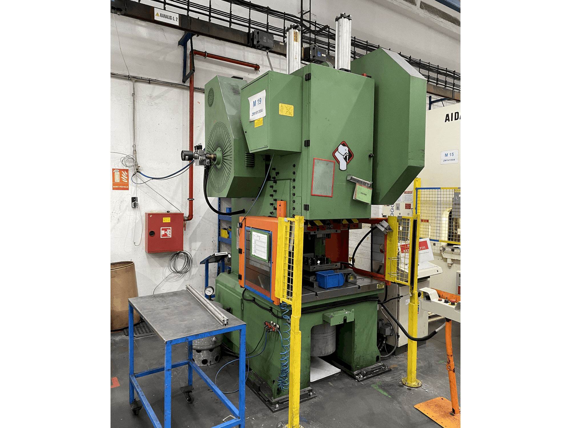 Vue de face de la machine SANGIACOMO T 130R CE