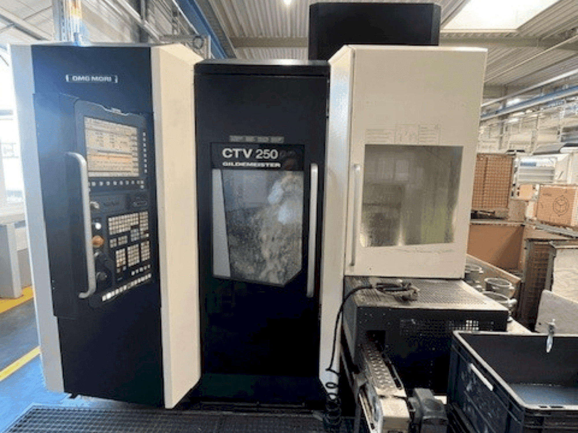 Vue de face de la machine DMG MORI Gildemeister CTV 250 2nd