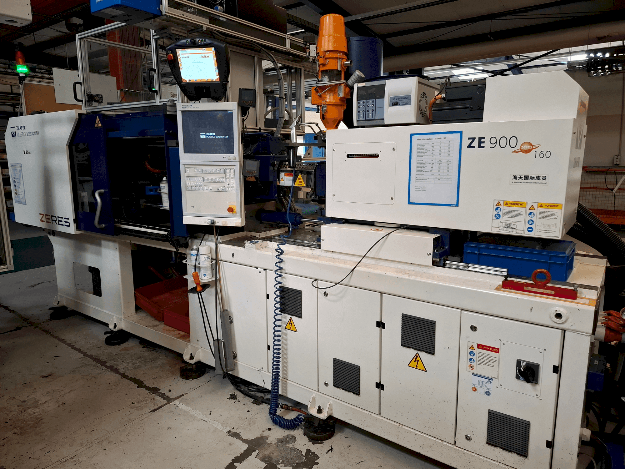 Vue de face de la machine HAITIAN ZHAFIR Zeres 900/160