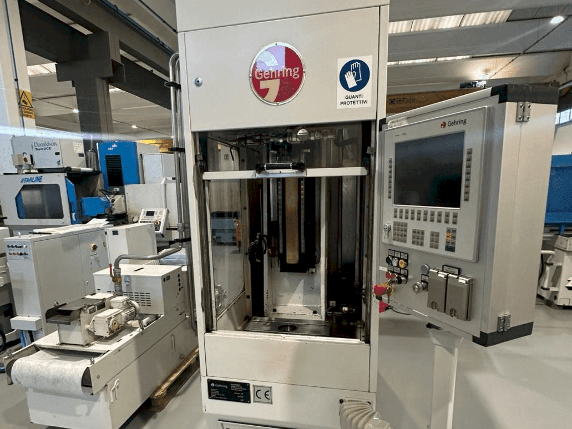 Vue de face de la machine GEHRING LIFEHONE 600