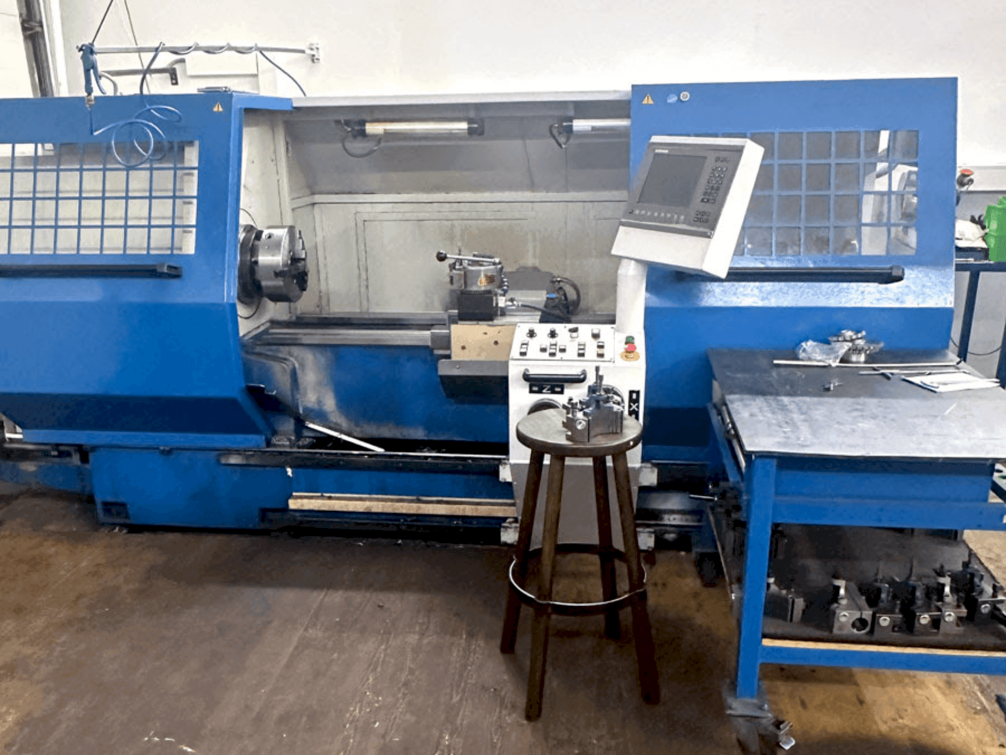 Vue de face de la machine VOJUS Sotos 500/1500/CS