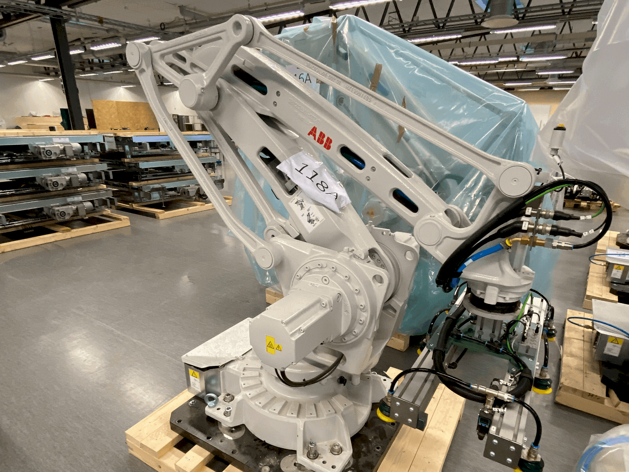 Vue de face de la machine ABB IRB 460-110/2.4