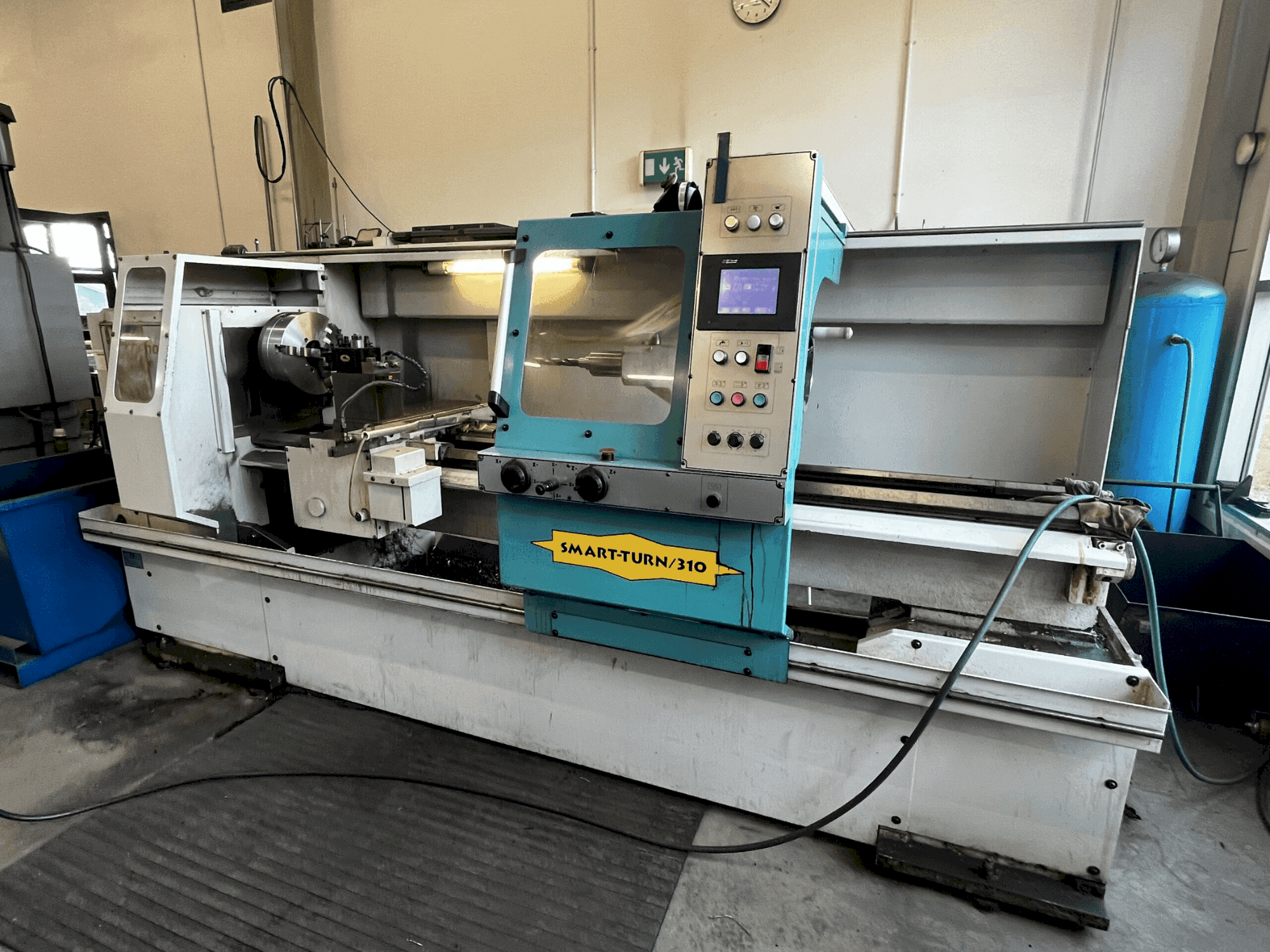 Vue de face de la machine Pinacho Smart Turn 310 / 2000