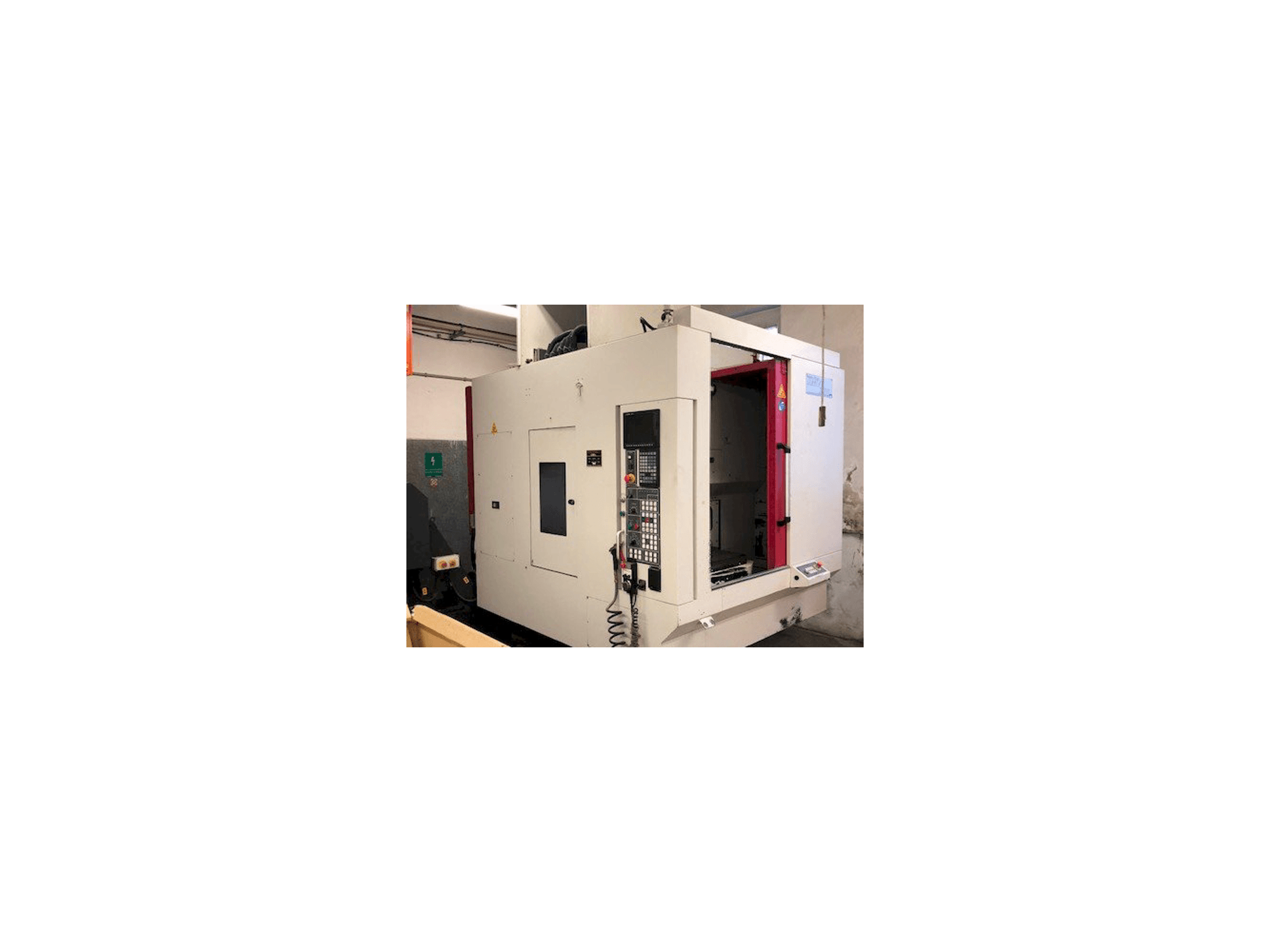 Front view of Akira Seiki RMV 700 APC machine