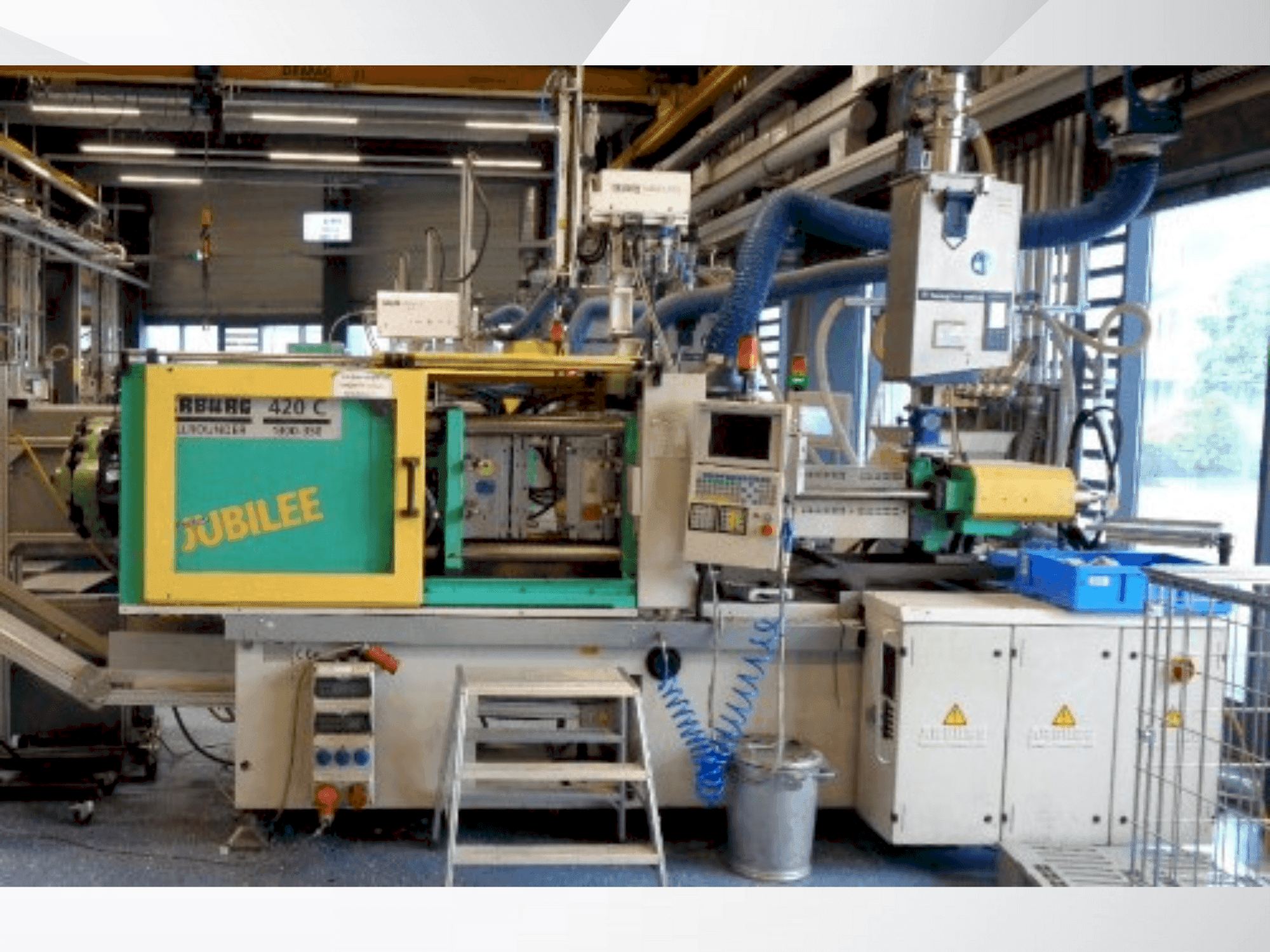 Vue de face de la machine Arburg Allrounder 420 C 1300-350
