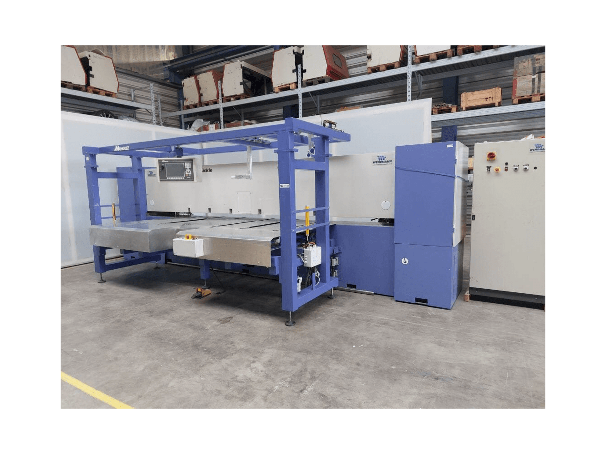 Vue de face de la machine FISCHER & RüCKLE Veneer scissors