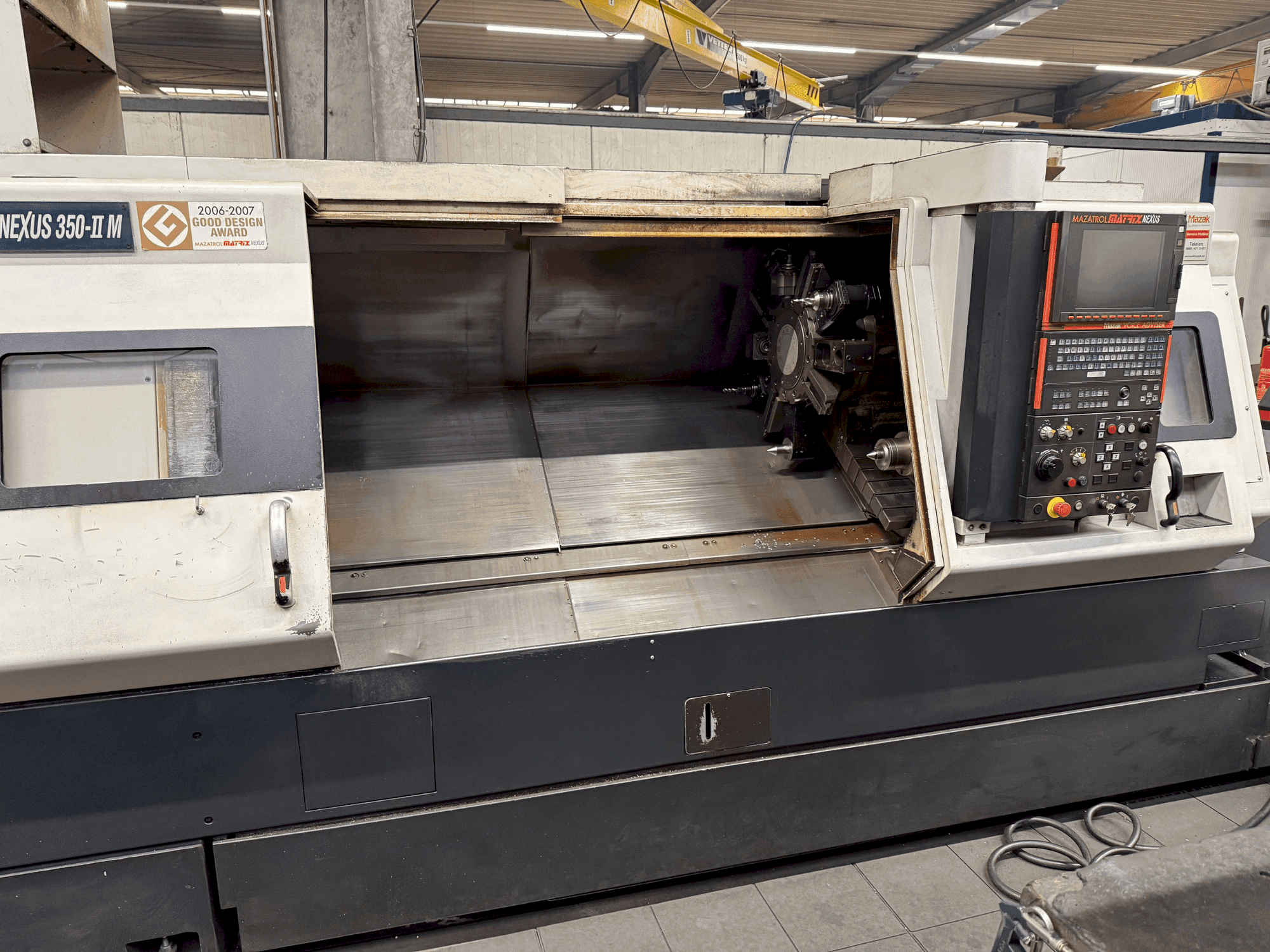 Vue de face de la machine Mazak Quick Turn Nexus 350-II M