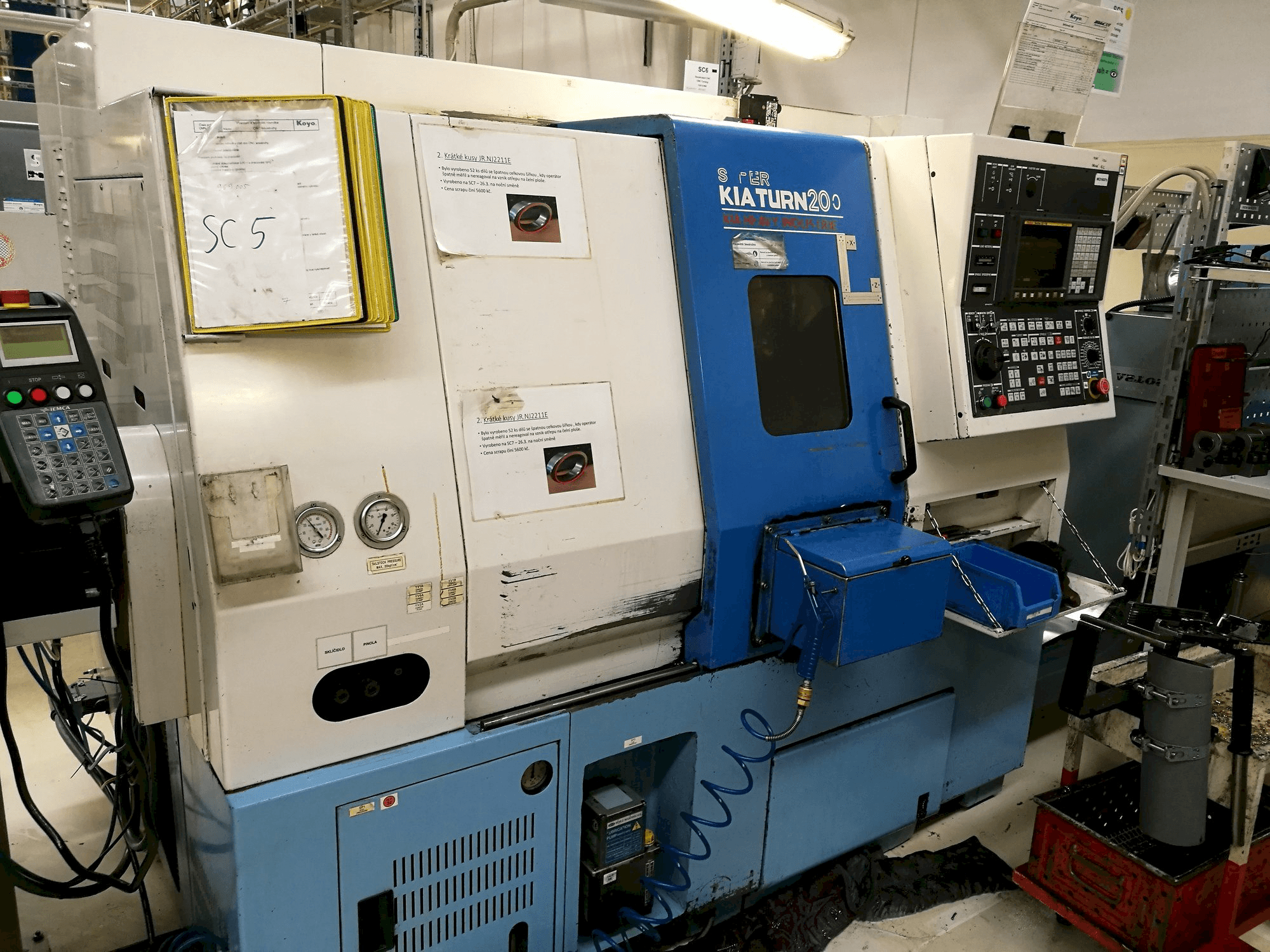 Front view of Kia Super Kia Turn 200 machine