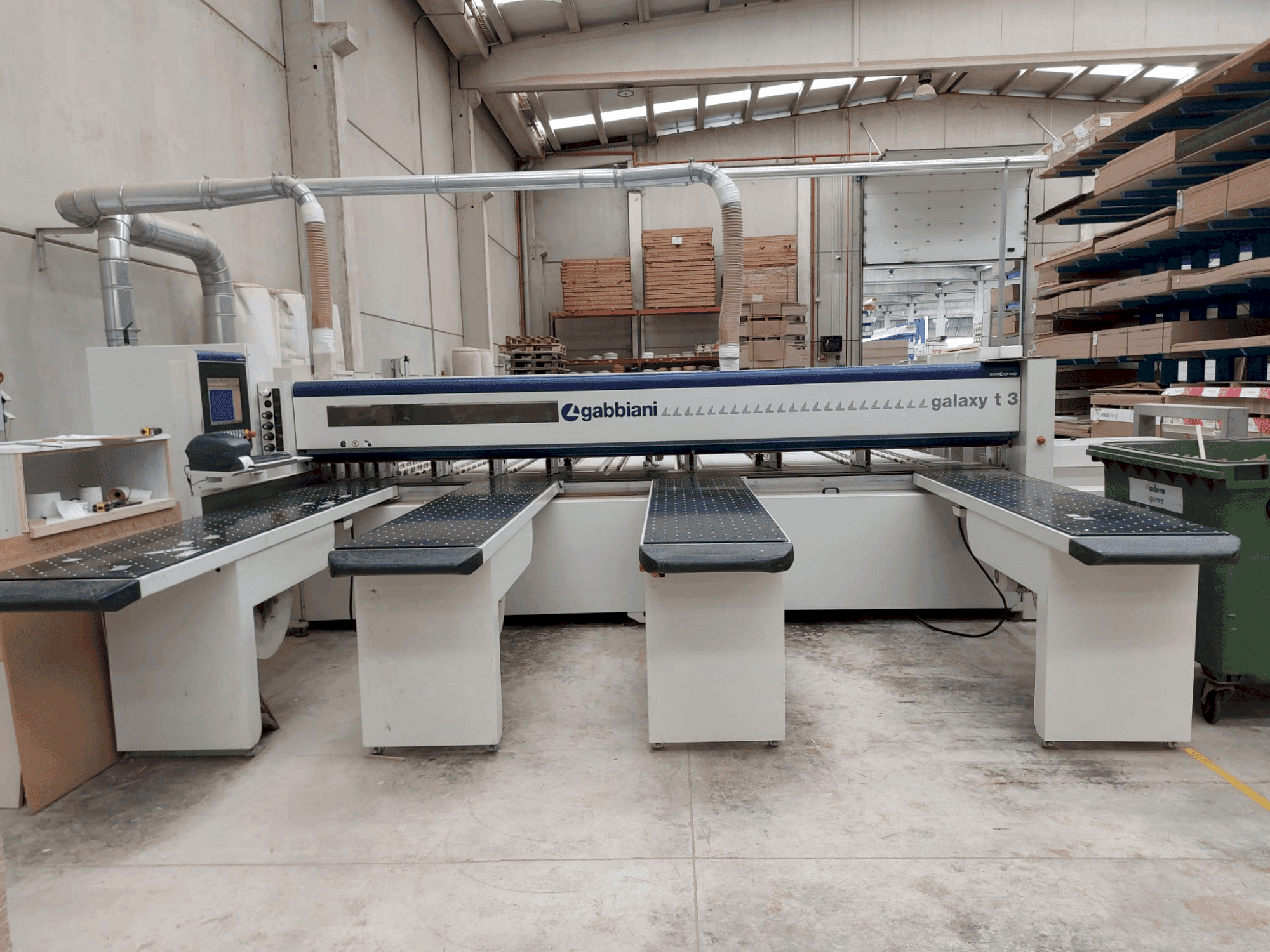 Vue de face de la machine SCM Gabbiani Galaxy T3 110A