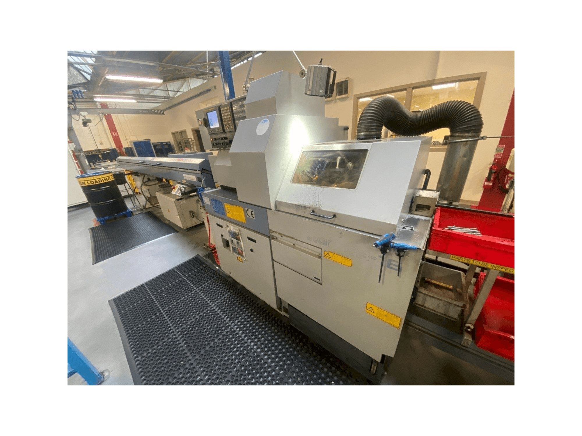 Vue de face de la machine Star SB-16