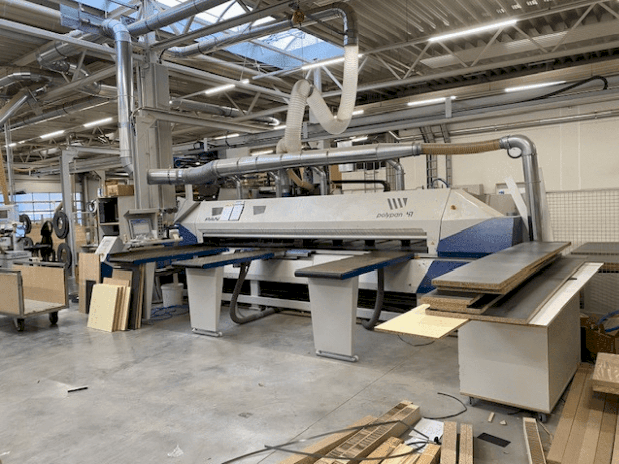 Vue de face de la machine PANHANS POLYPAN 47 F