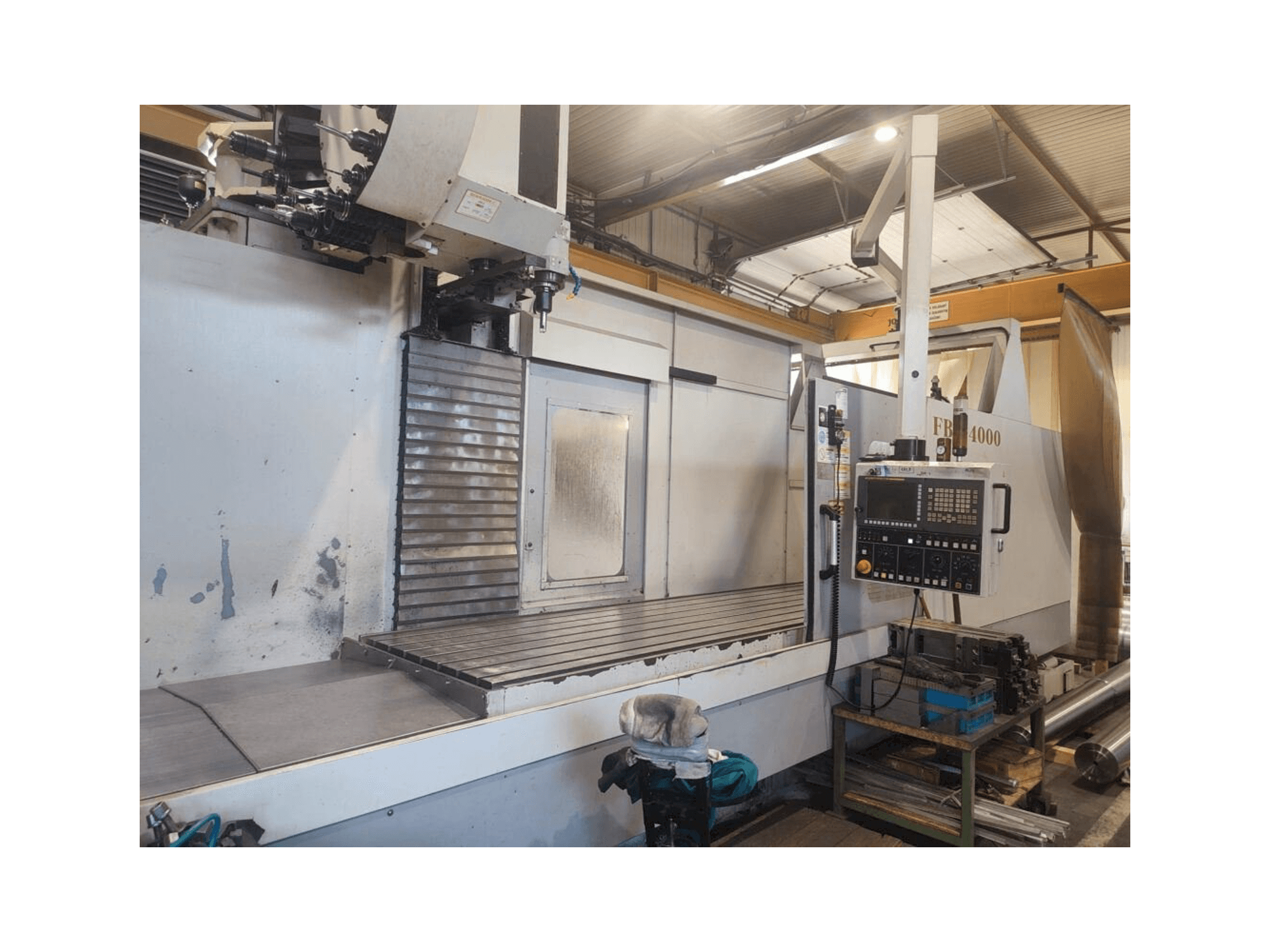 Vue de face de la machine Eumach FBE-4000