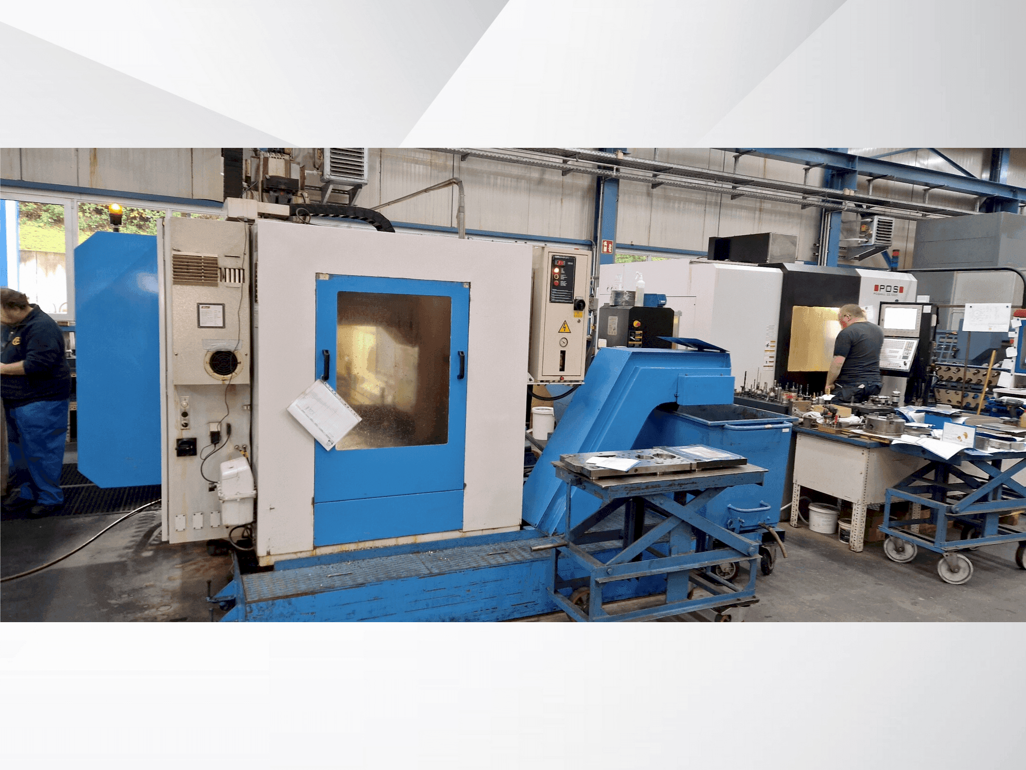 Vue de face de la machine KONDIA HM-2010