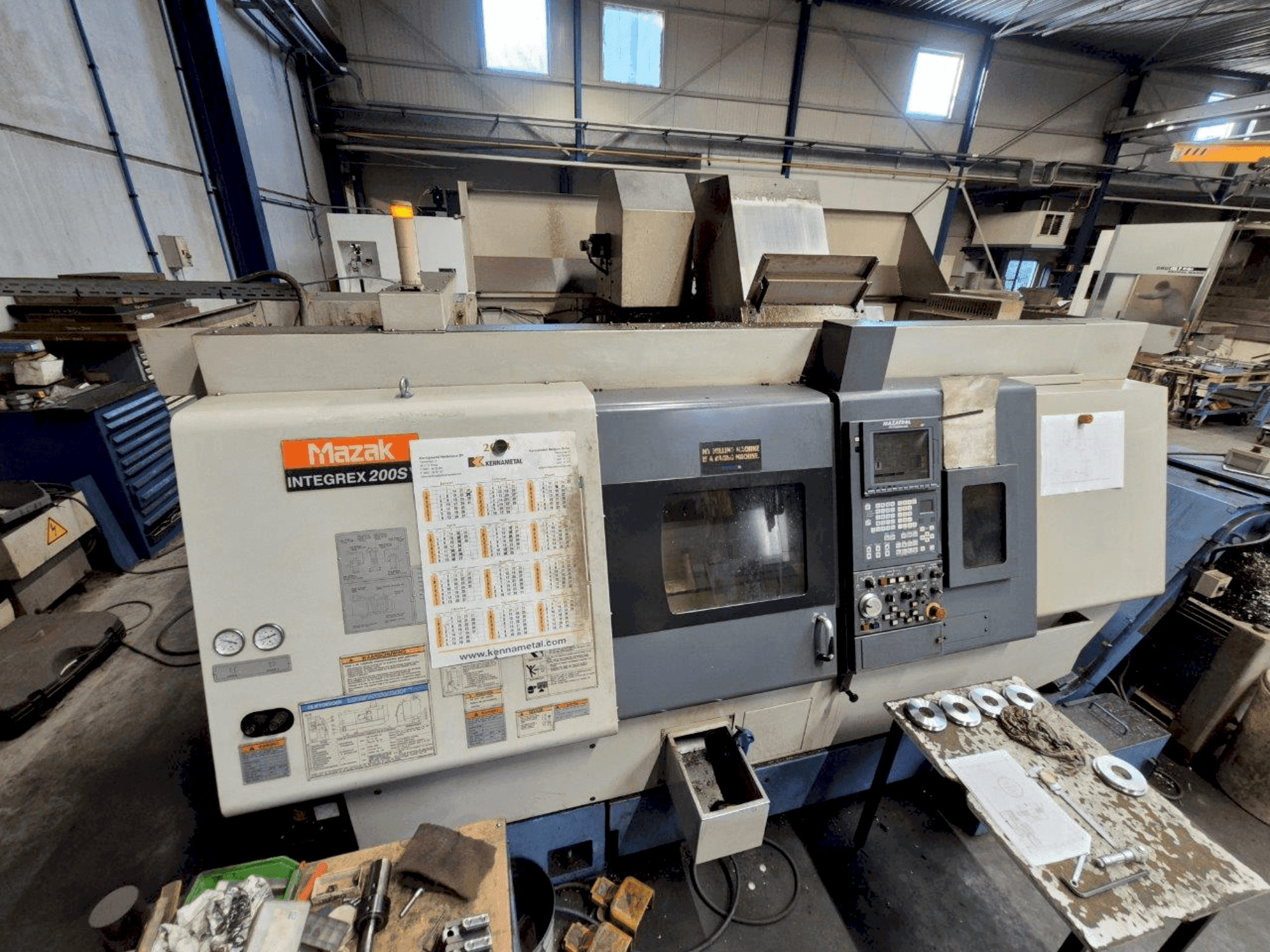Vue de face de la machine Mazak Integrex 200SY