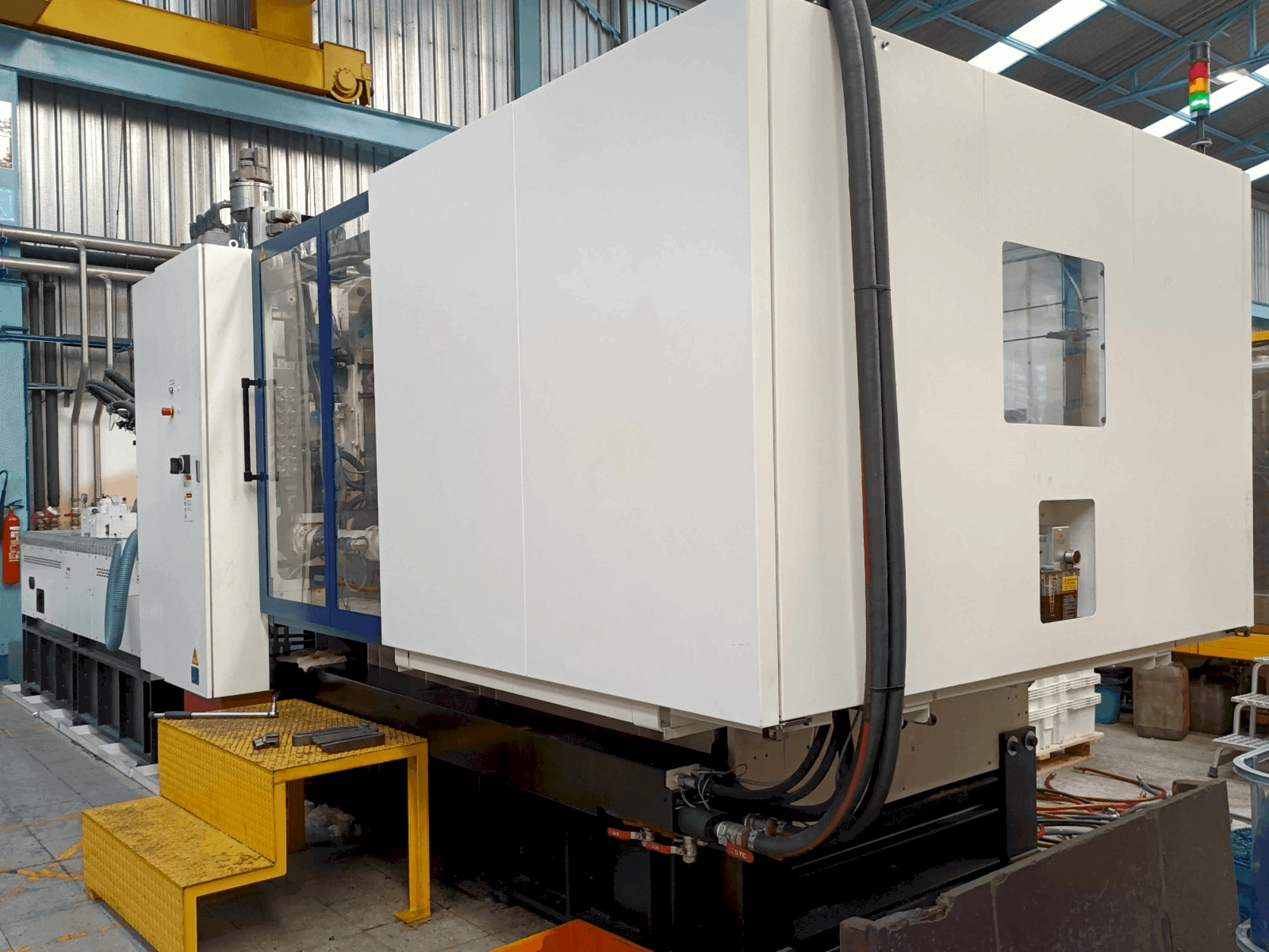 Vue de face de la machine HAITIAN JU650II