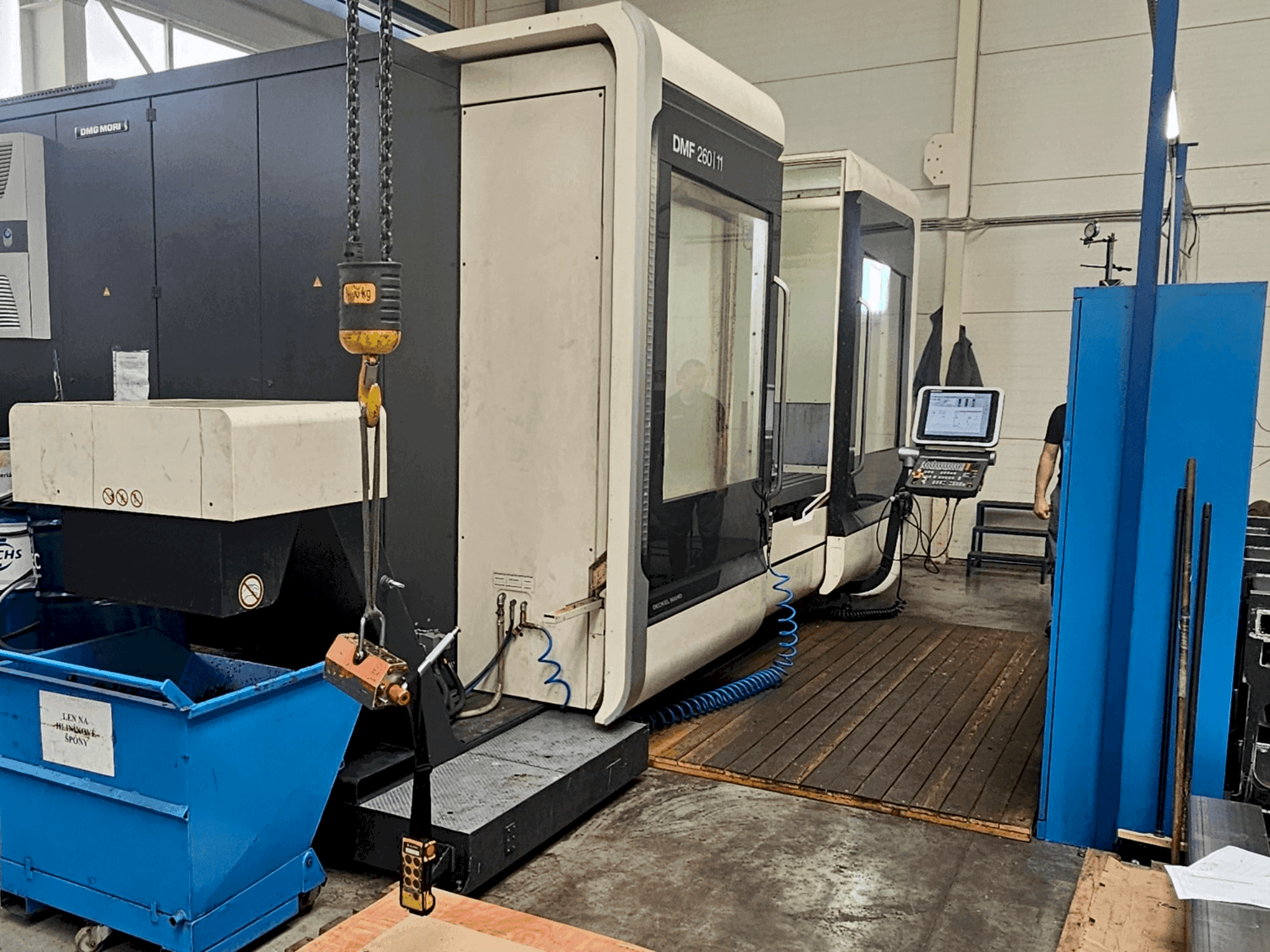 Vue de face de la machine DMG MORI DMG MORI DMF 260/11 KGT