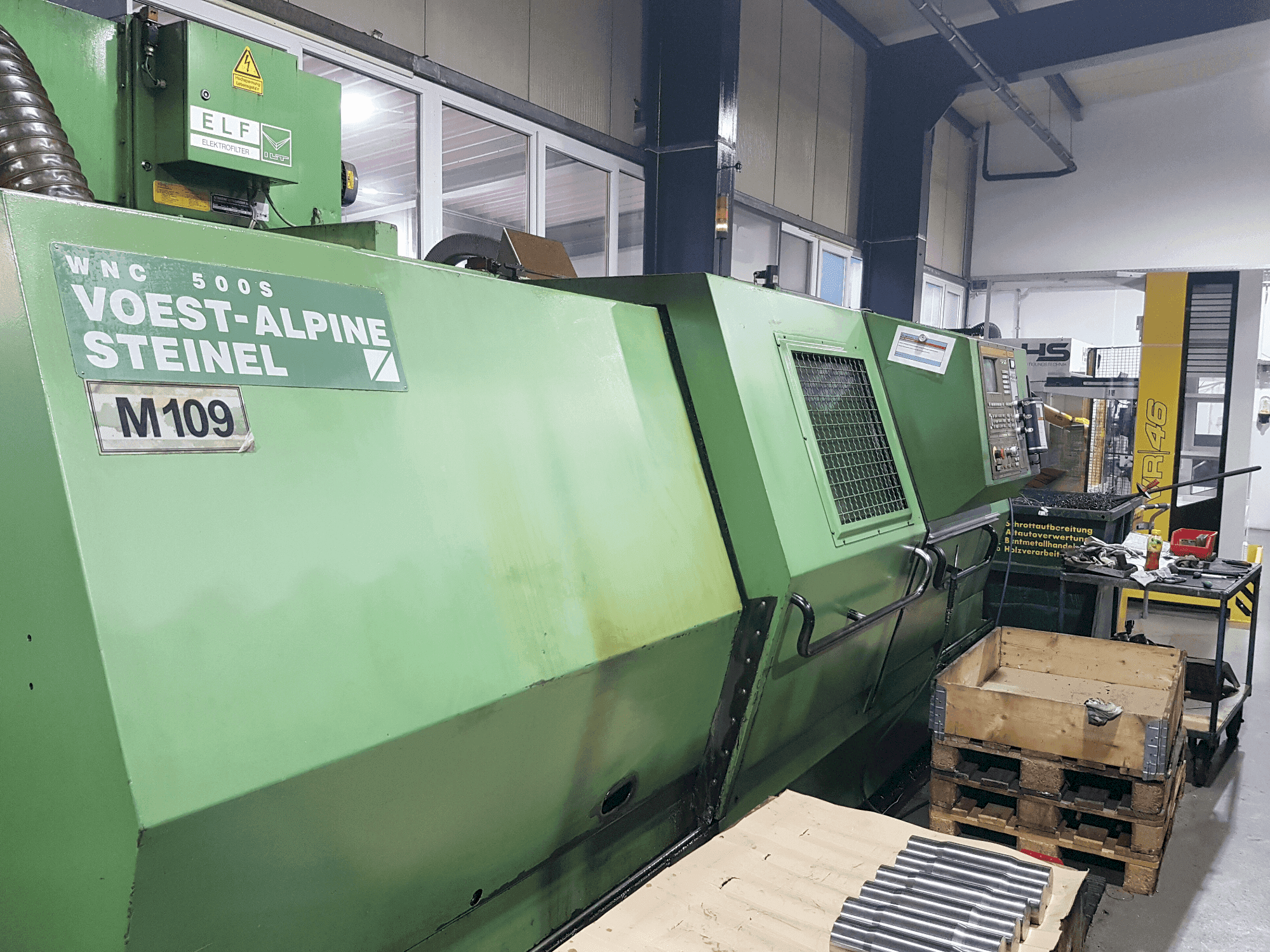 Vue de face de la machine Voest Alpine WNC 500 S/1.6