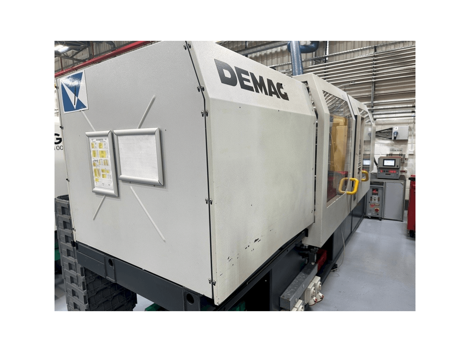 Vue latérale gauche de la machine DEMAG Ergotech System 1100-200