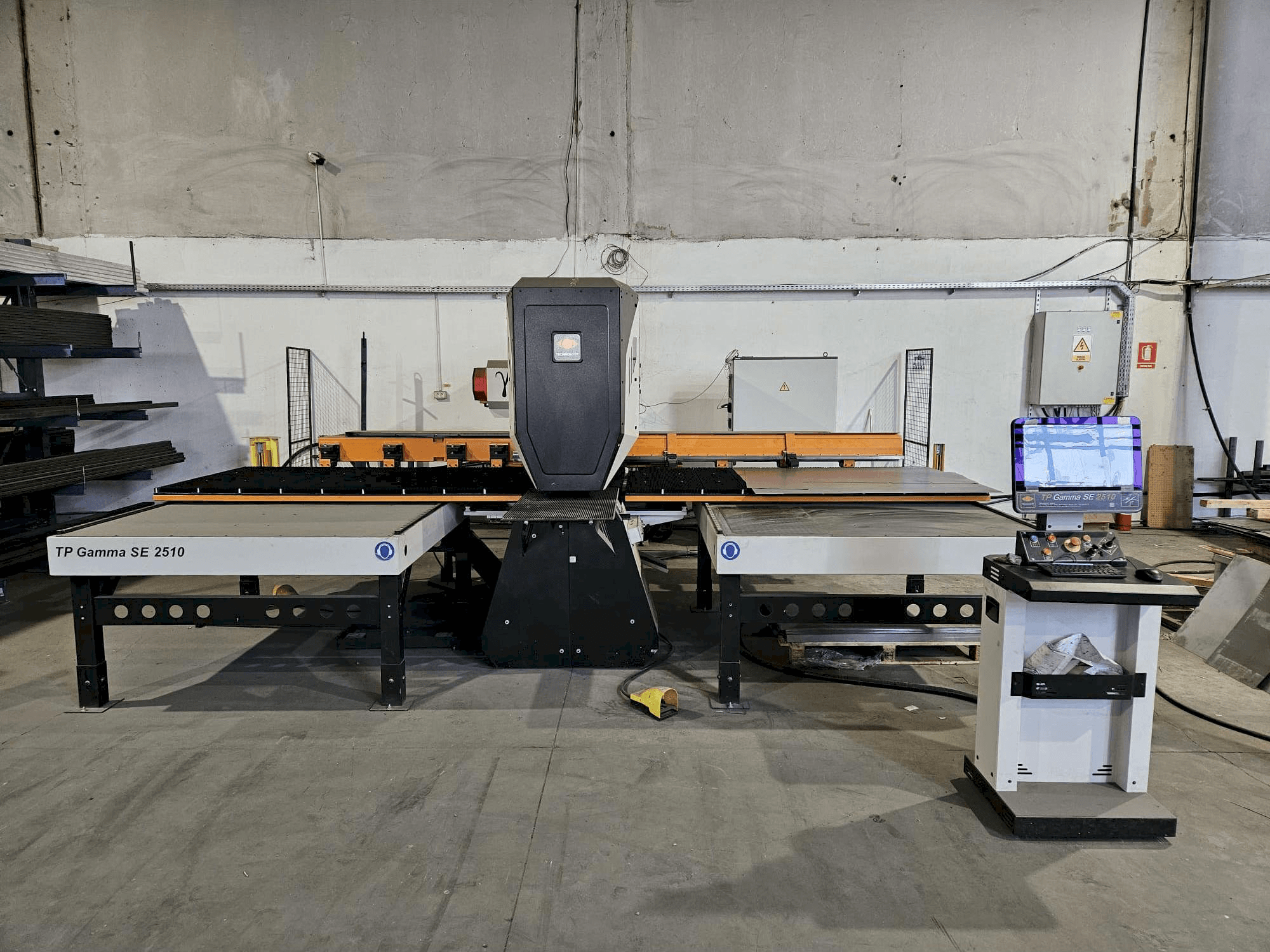 Vue de face de la machine TECNOLOGY Italiana TP GAMMA SE 2510