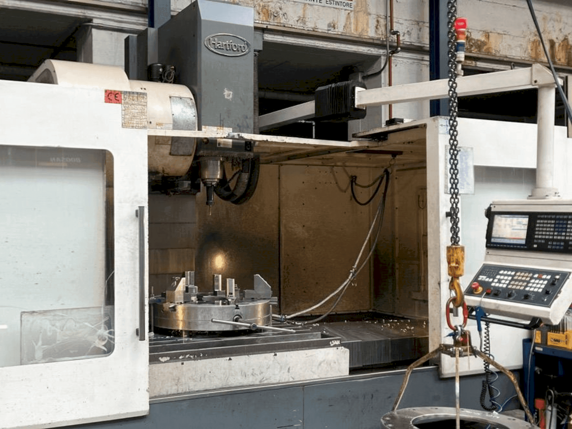 Vue de face de la machine HARTFORD HCMC 18