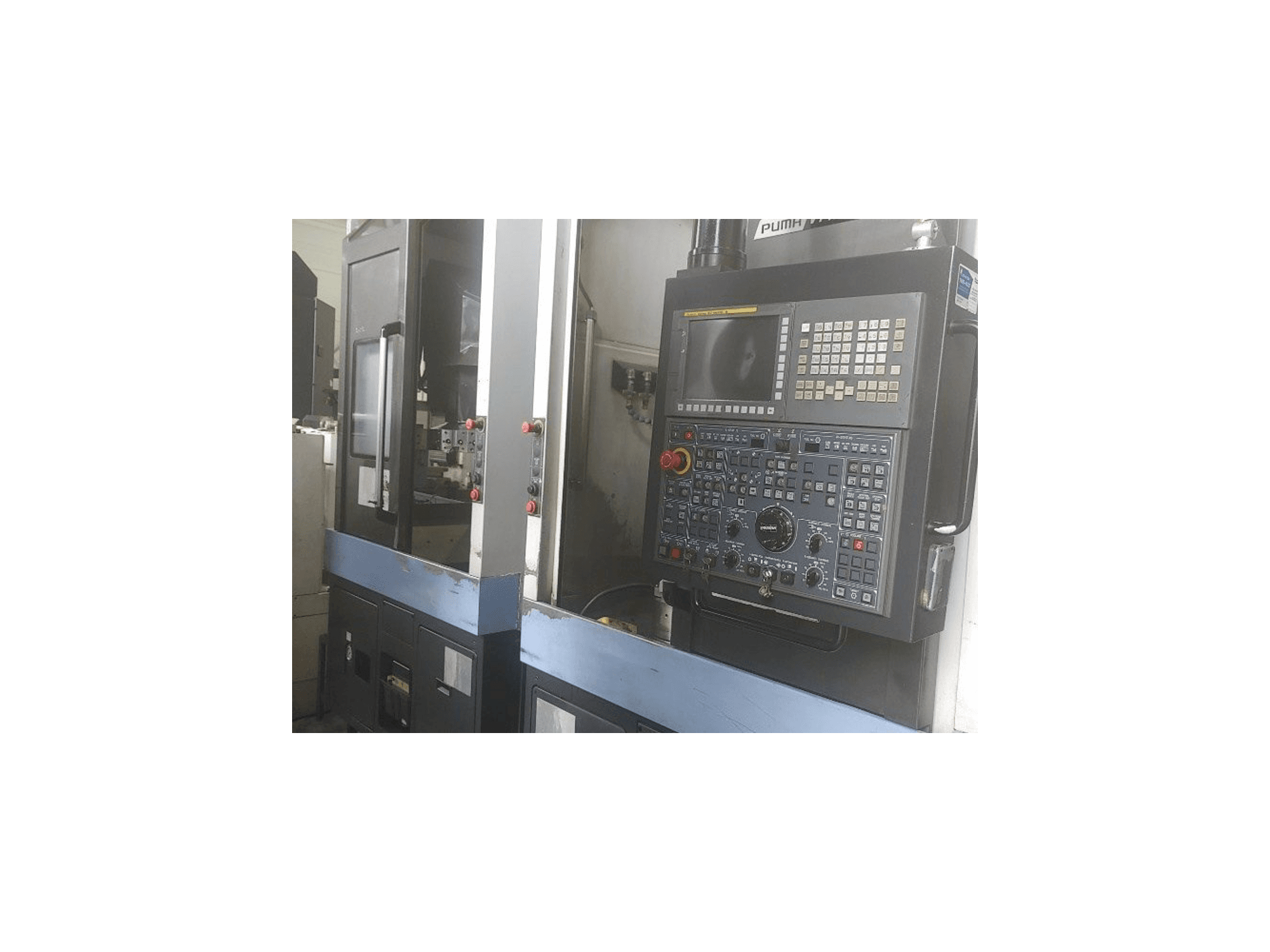 Front view of Doosan VT450 2SP machine