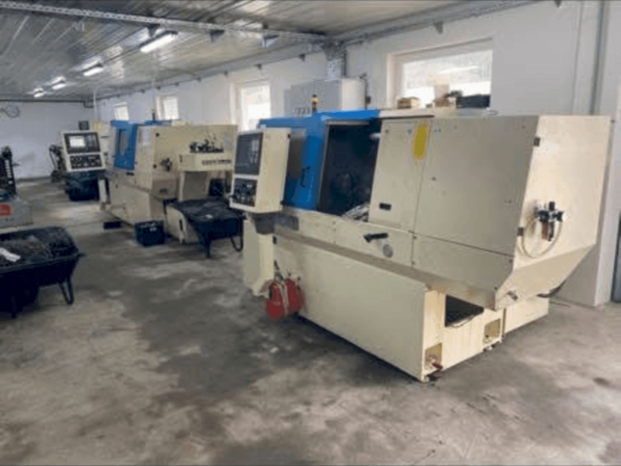 Vue de face de la machine Index MC 400
