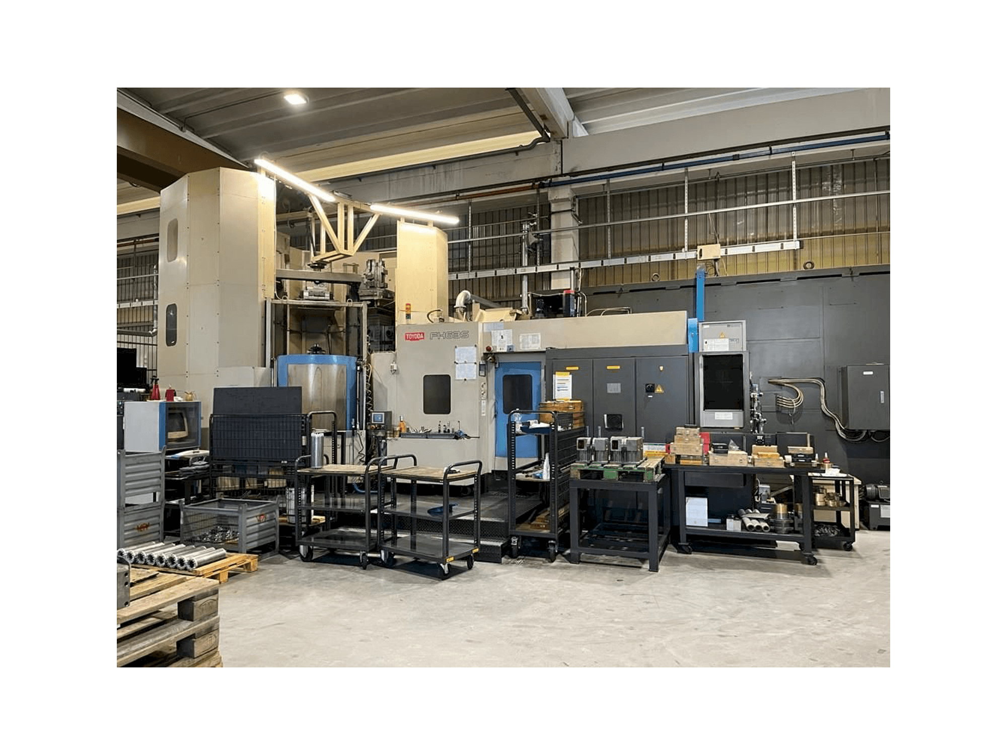 Vue de face de la machine TOYODA FH63S