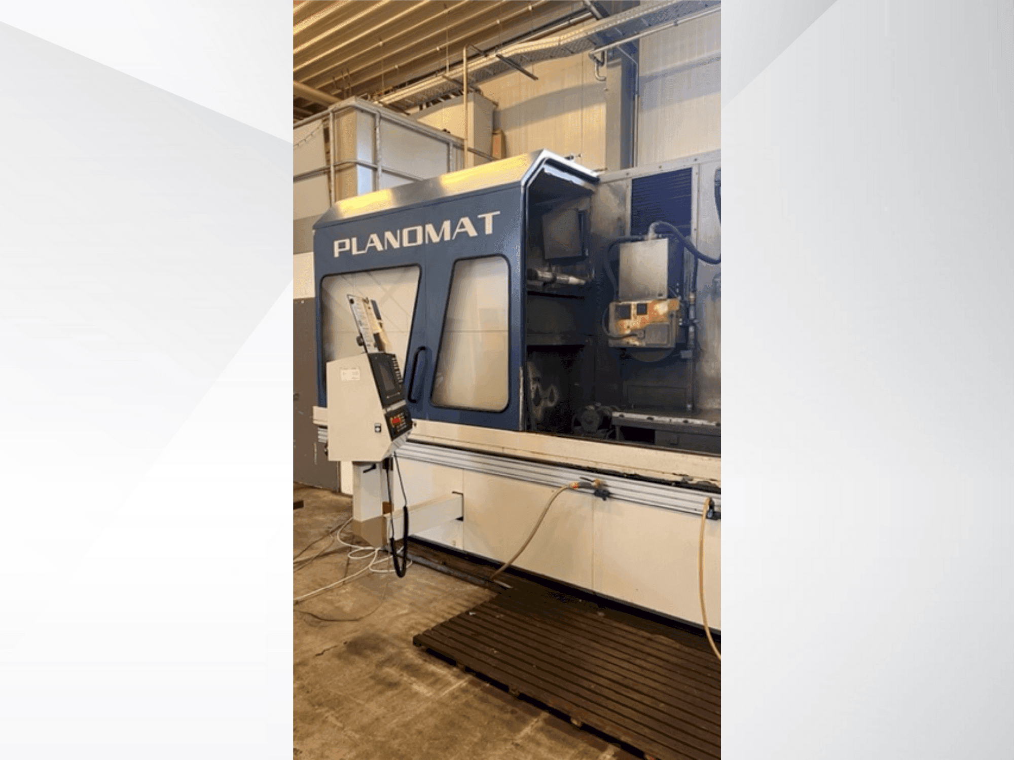 Vue de face de la machine BLOHM Planomat 616