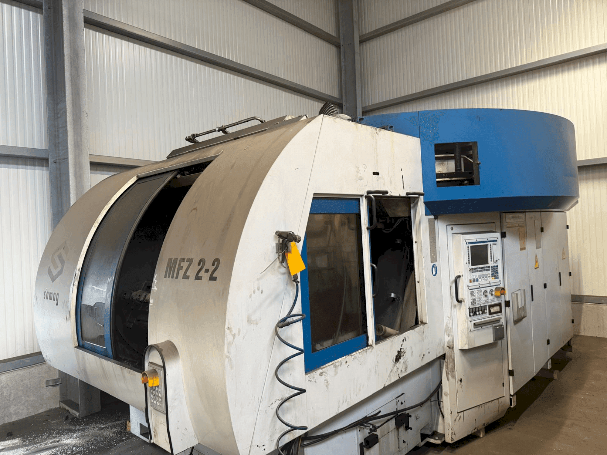 Vue de face de la machine SAMAG MFZ 2-2 (2006)