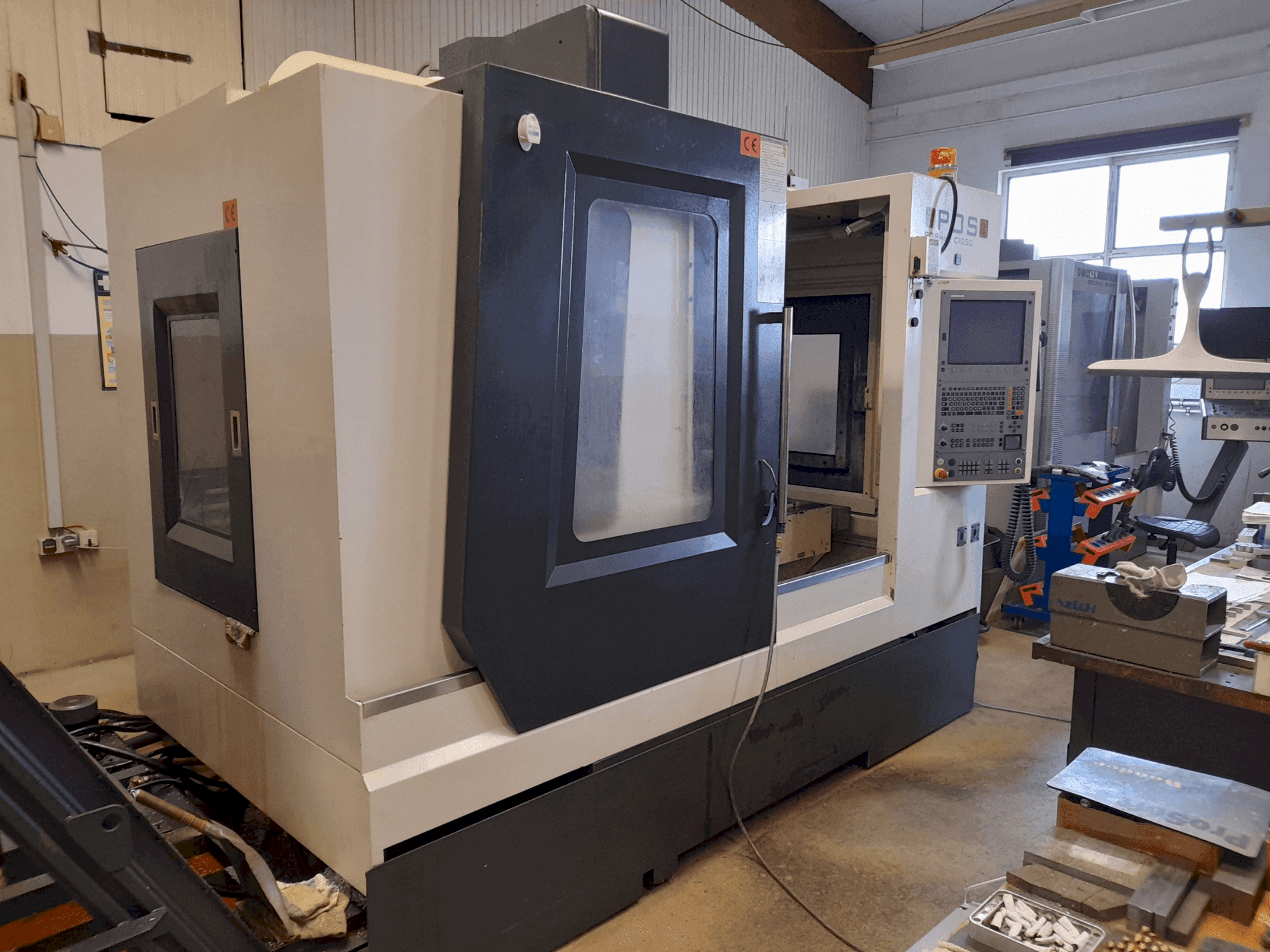 Vue de face de la machine POSmill C 1050