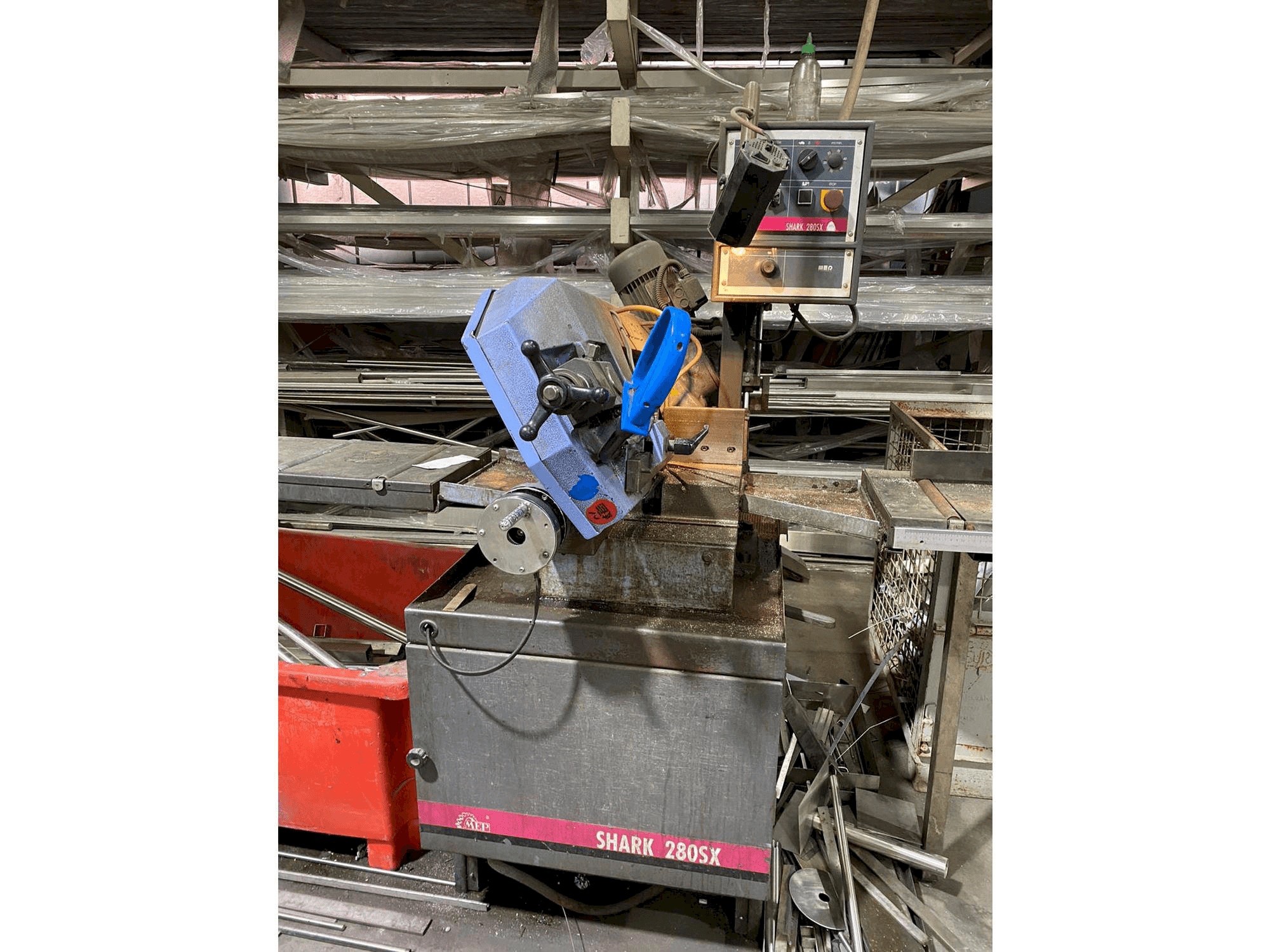 Vue de face de la machine Nisshinbo MAP-750