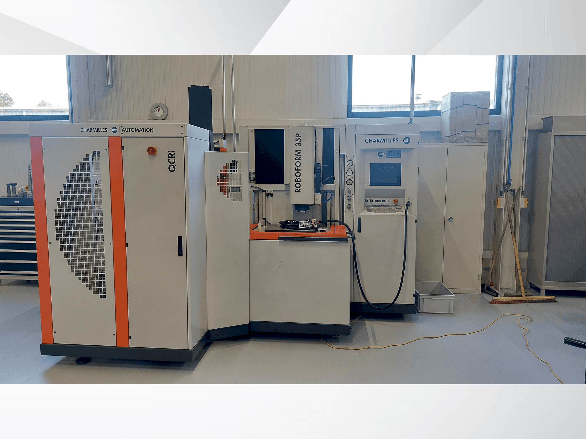 Vue de face de la machine CHARMILLES ROBOFORM 35P