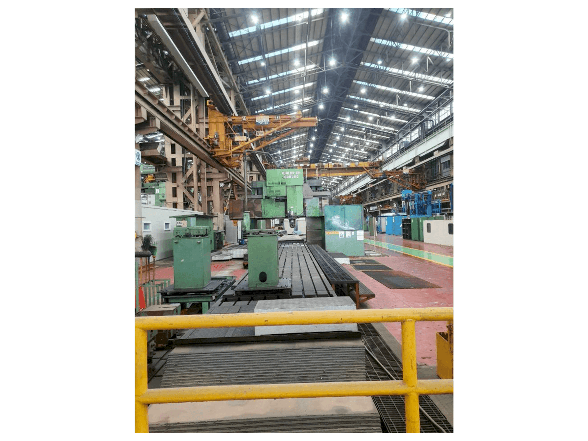 Vue de face de la machine WALDRICH COBURG -