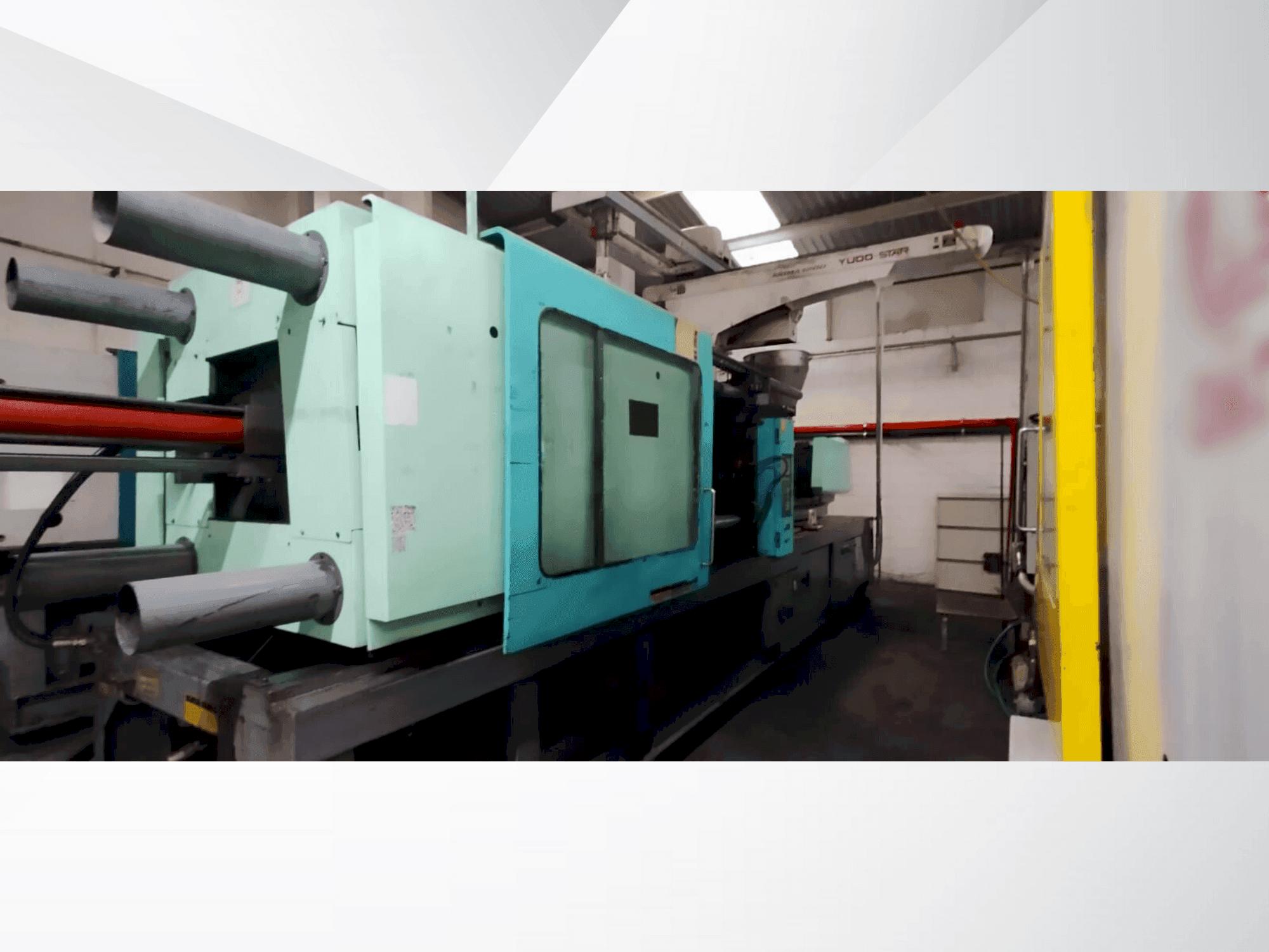 Vue de face de la machine Hyundai 450