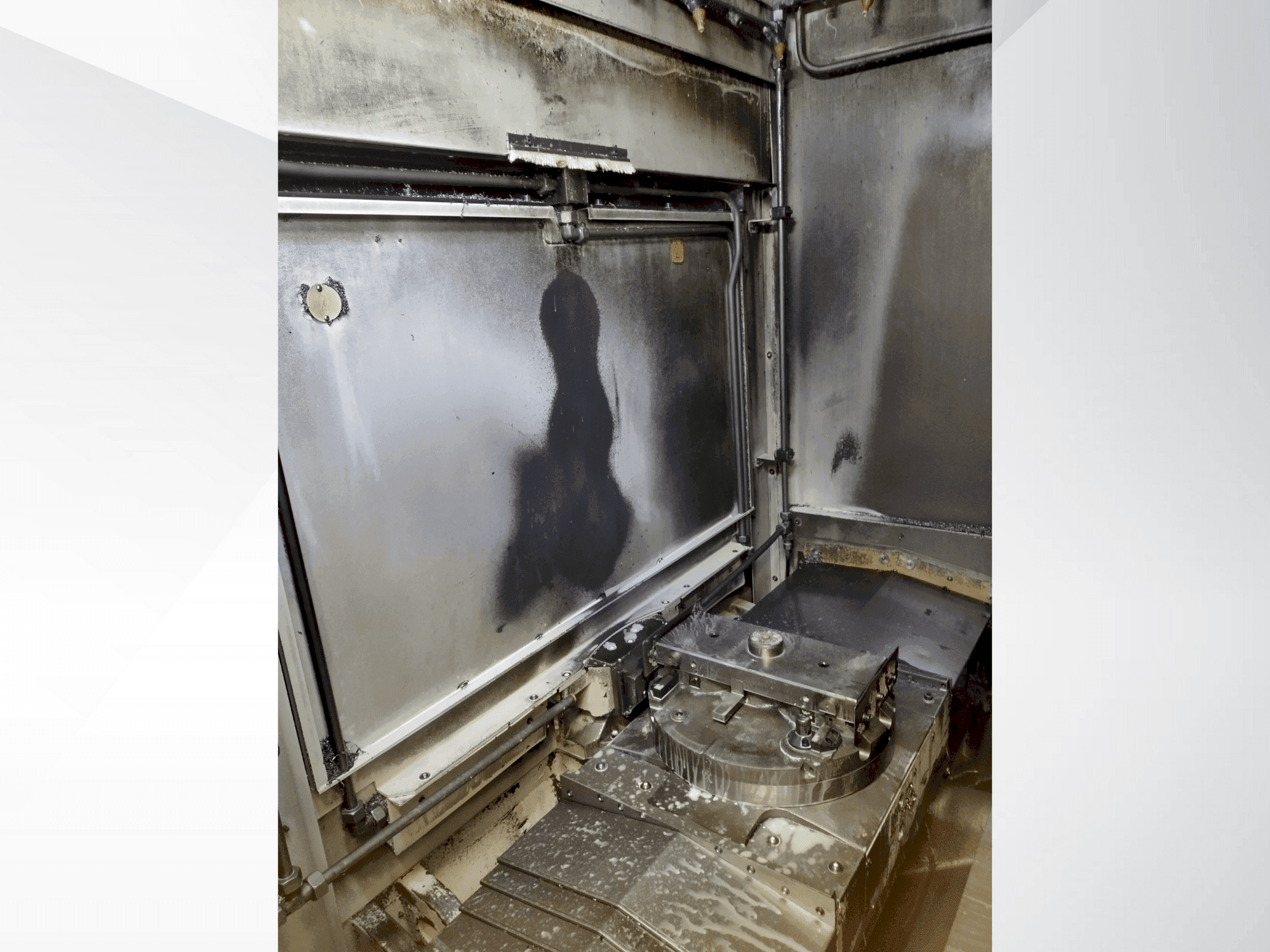 Vue de face de la machine HELLER MCPH150 UNIPRO 90