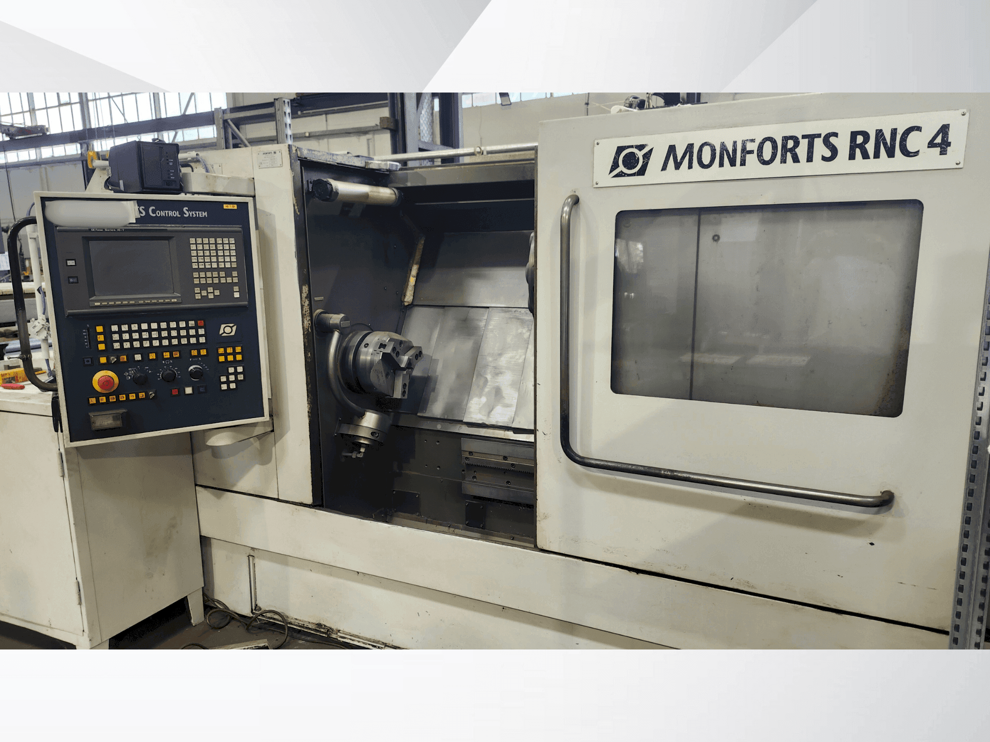 Vue de face de la machine Monforts RNC 4