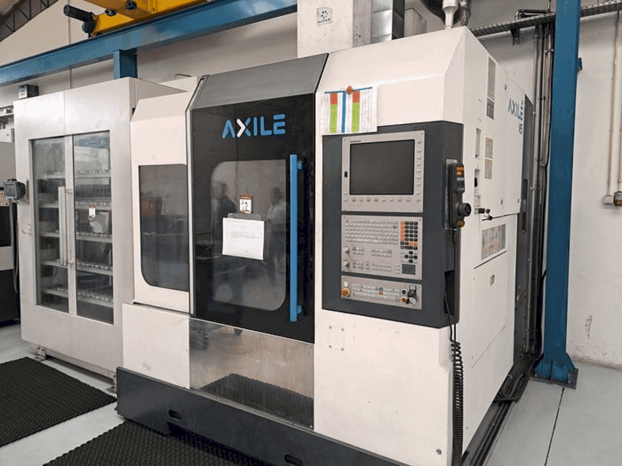 Vue de face de la machine AXILE V5