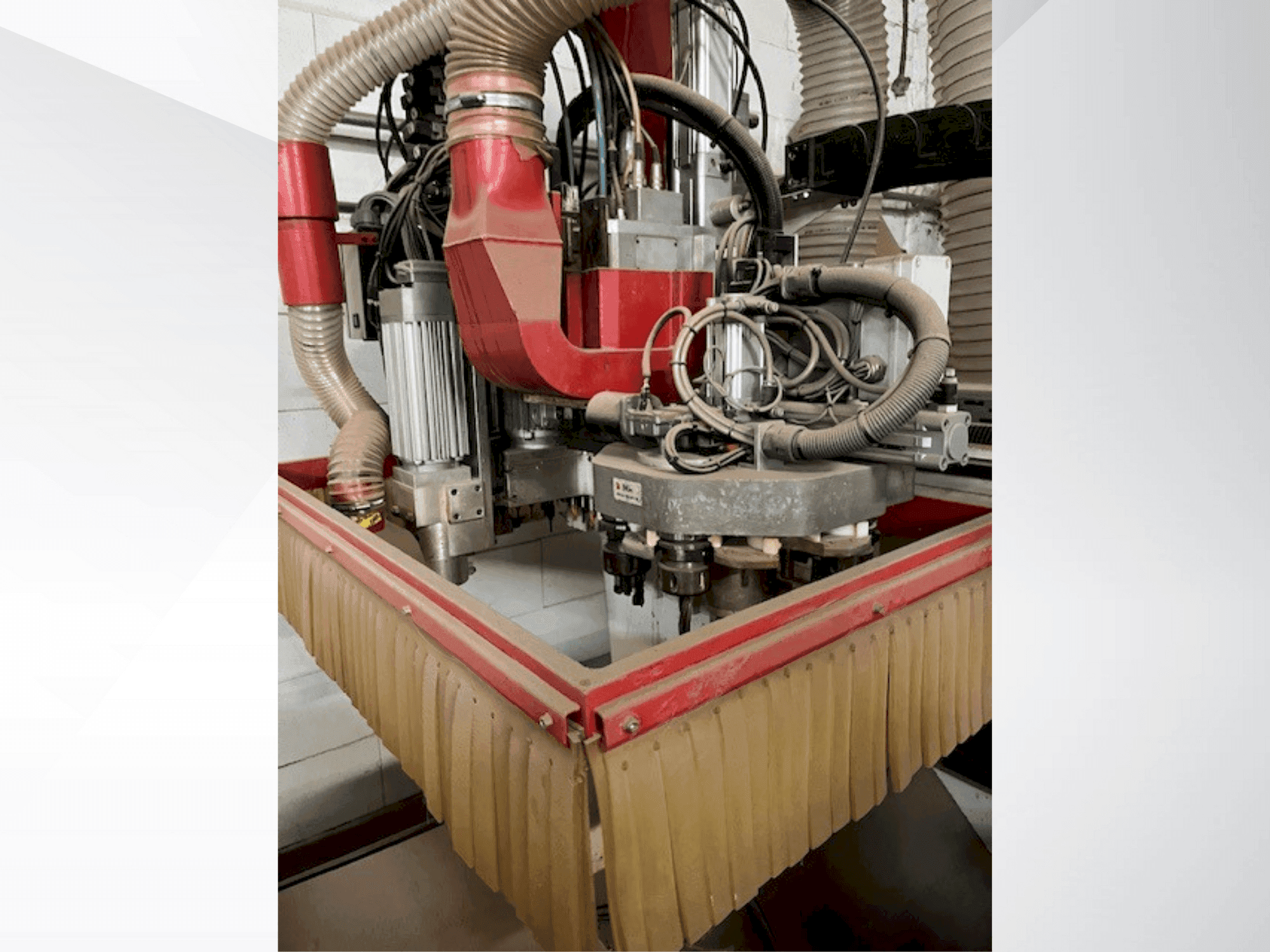 Vue de face de la machine IMA BIMA 210 100/300