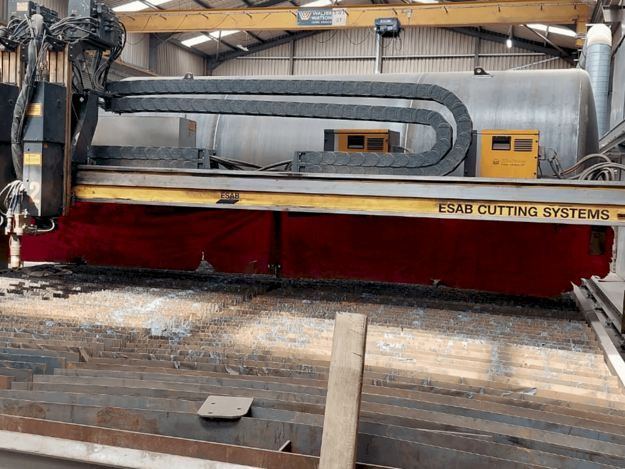 Vue de face de la machine ESAB Suprarex SXE 5000