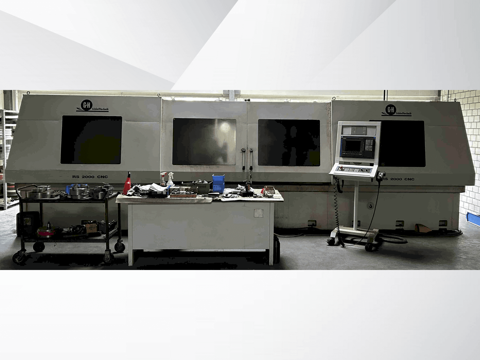 Vue de face de la machine GEIBEL & HOTZ RS 2000 CNC