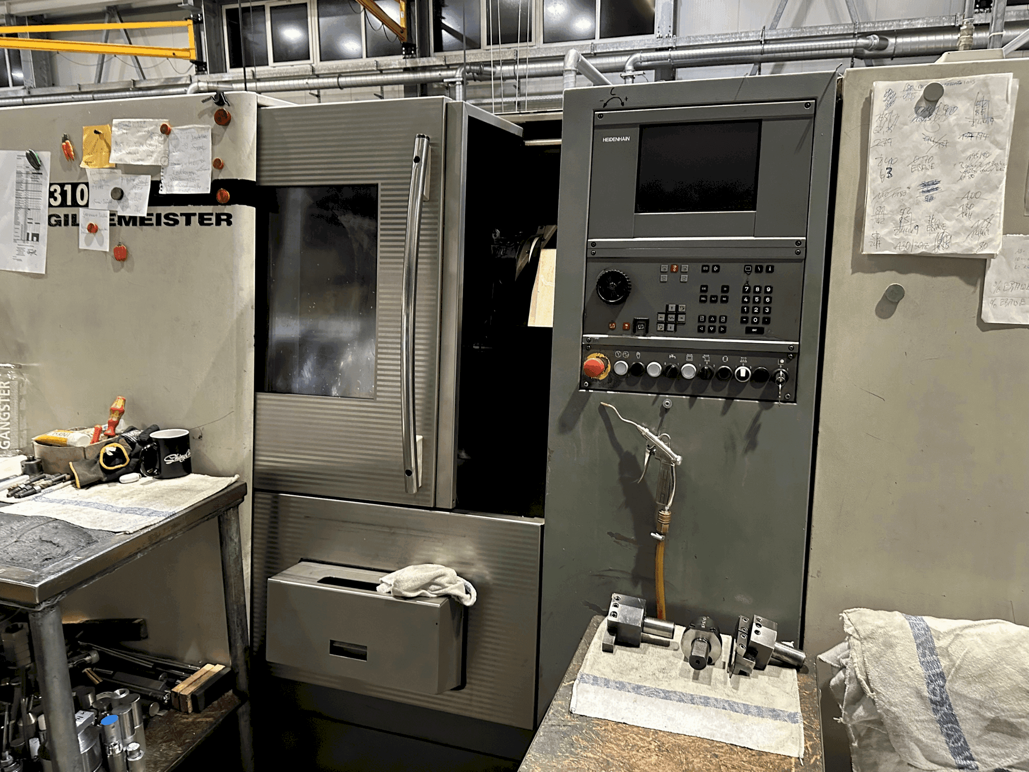 Vue de face de la machine Gildemeister CTX 310