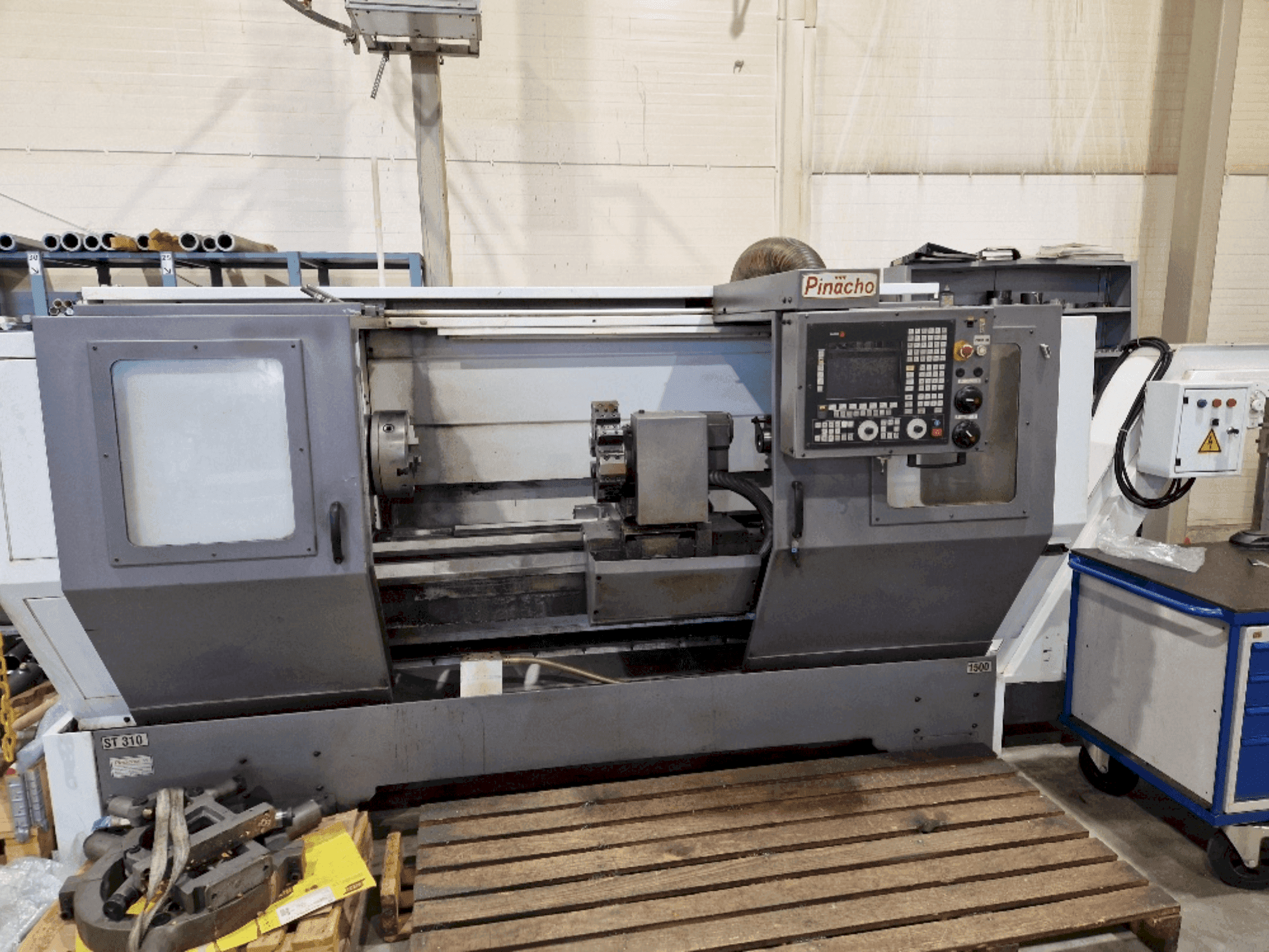 Vue de face de la machine Pinacho ST 310 x1500