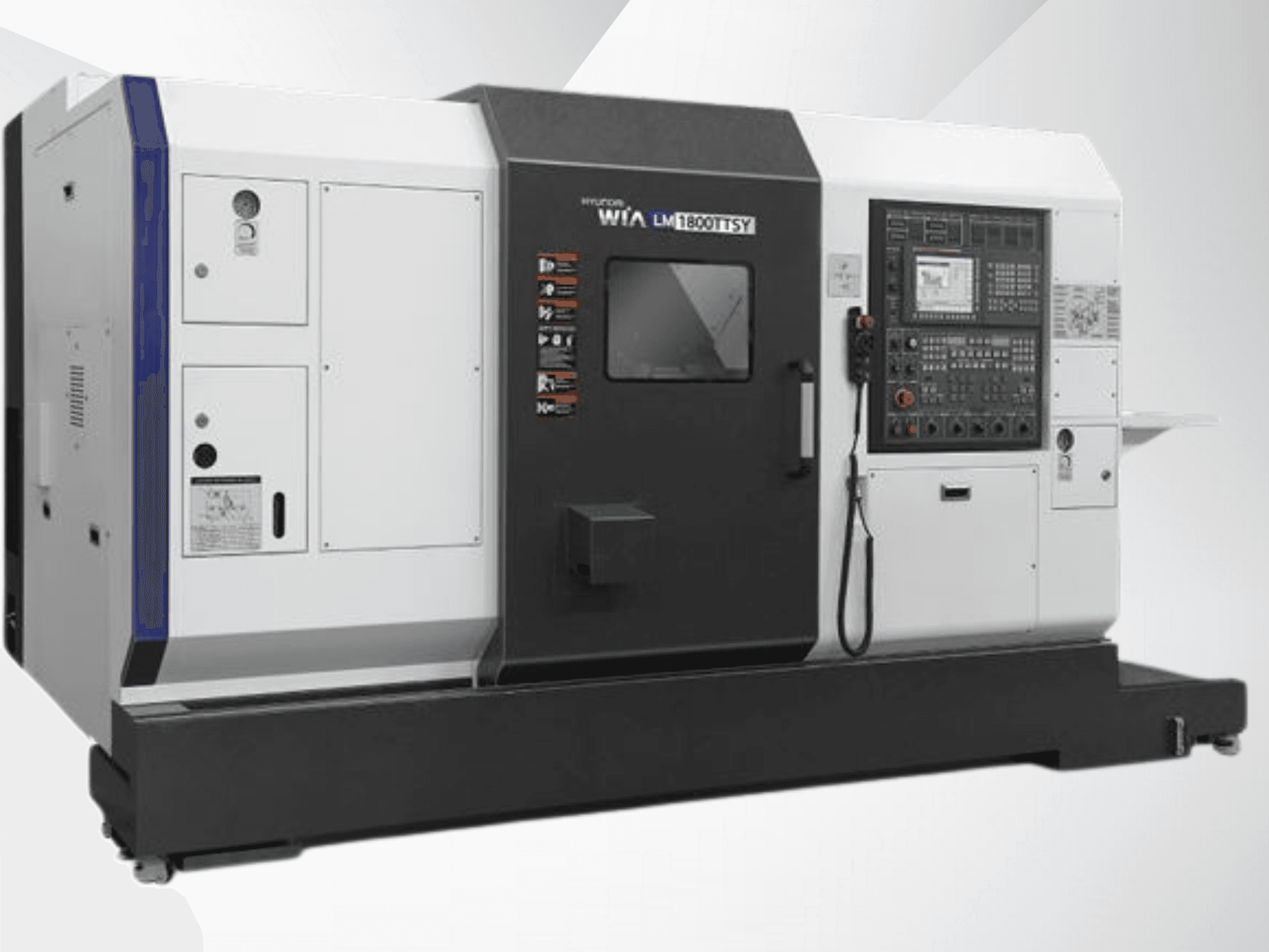 Tour CNC Hyundai LM1800TTSY, vue de face, doté d'un panneau de commande, d'un extérieur noir et blanc et de boutons opérationnels.