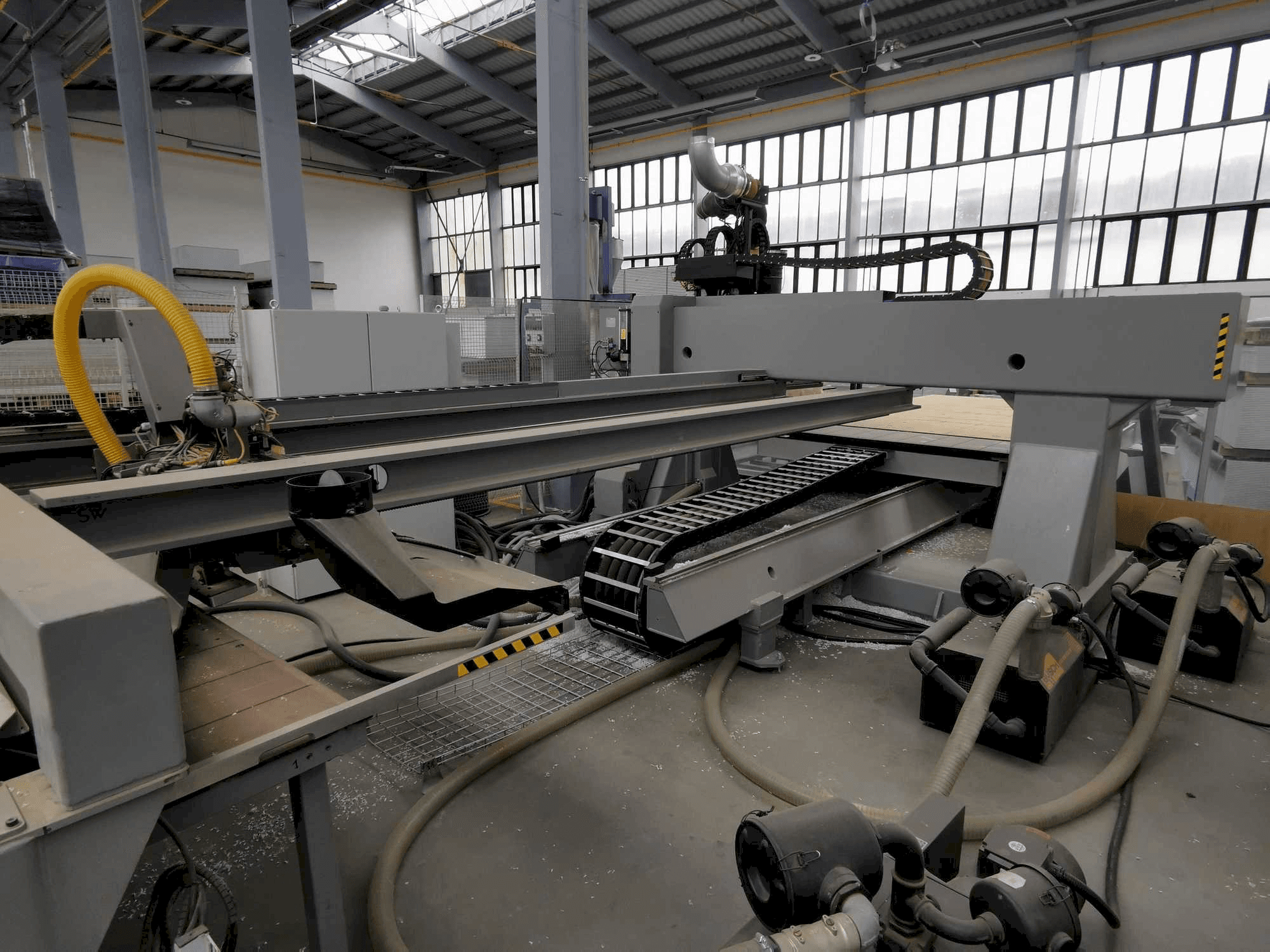 Vue de face de la machine BIESSE EXCEL NBC 712 X1-S