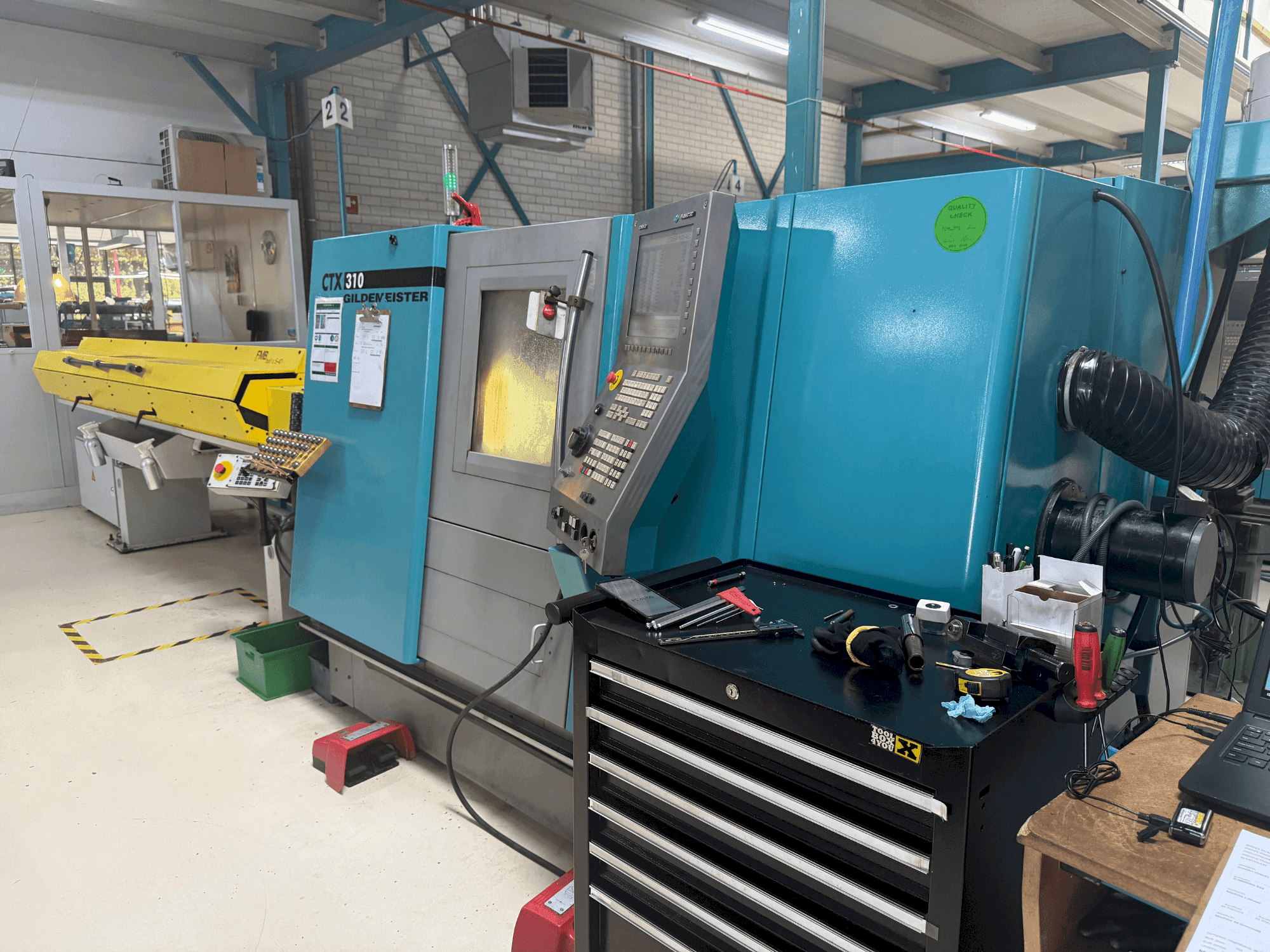 Vue de face de la machine DMG Gildemeister CTX 310
