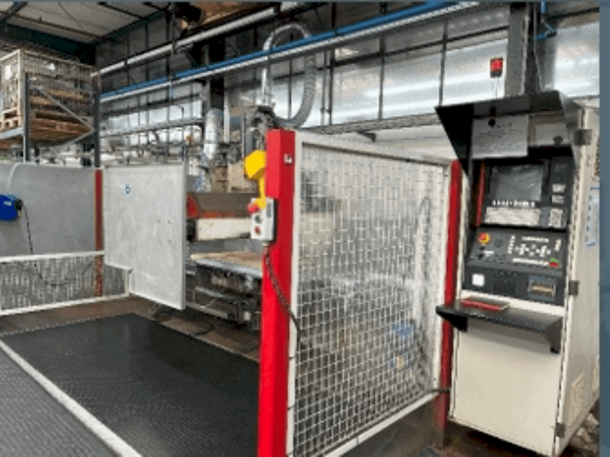 Vue de face de la machine IMA BIMA Quadroform C80/280