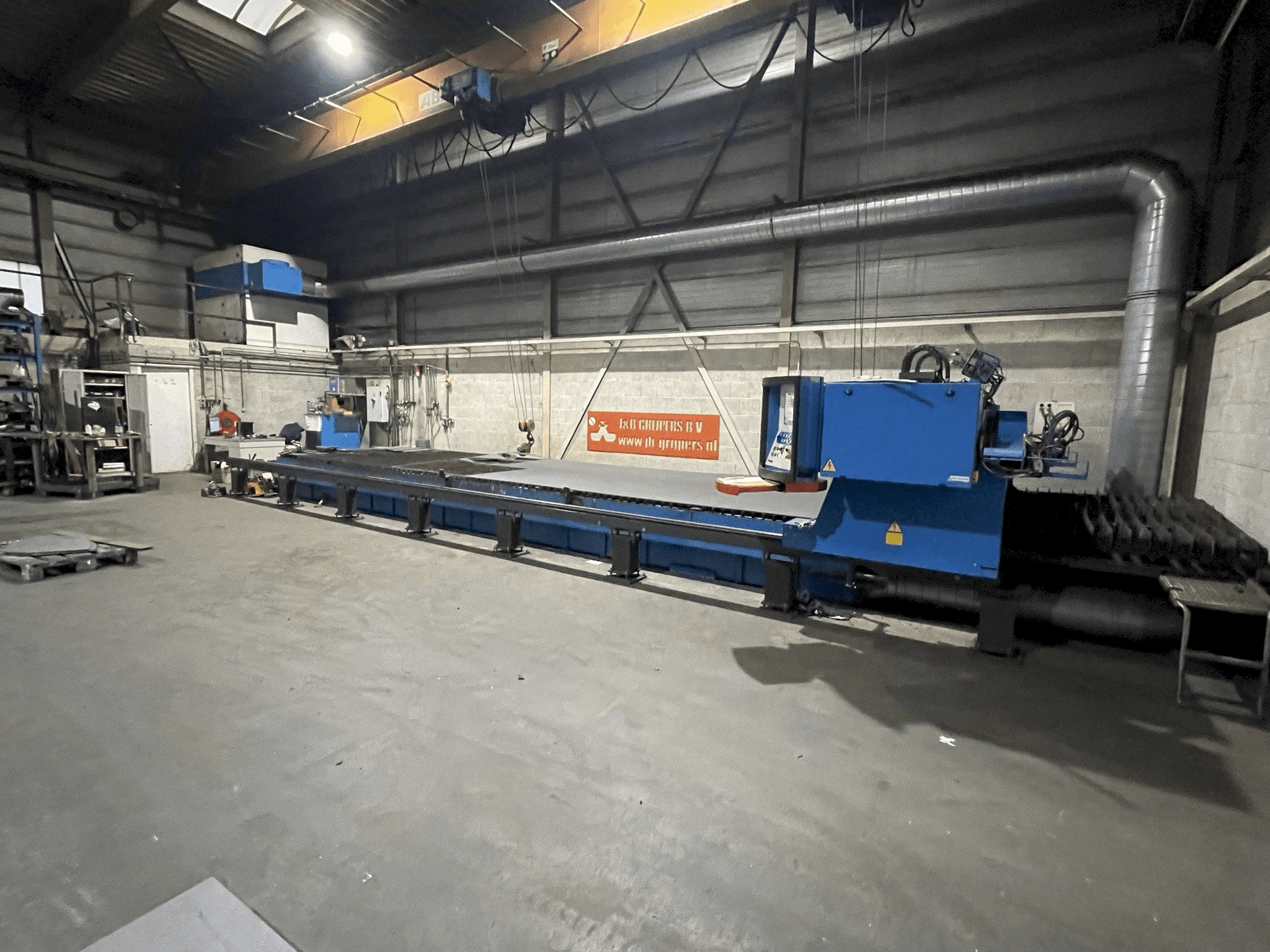 Vue de face de la machine SAF Air liquide Oxytome 25HPC