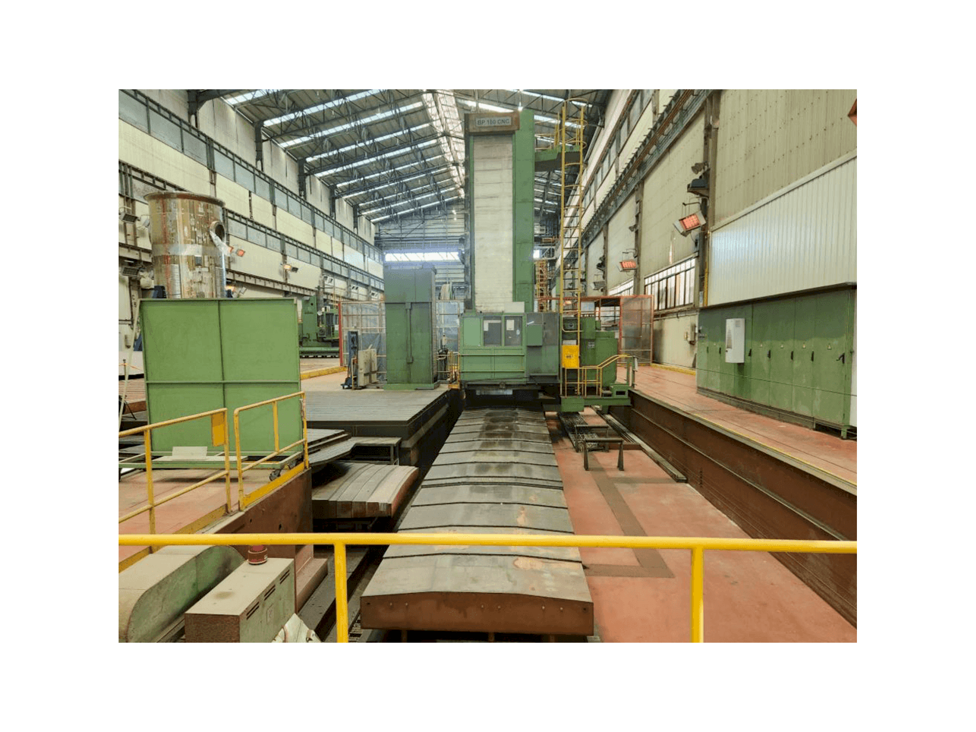 Vue de face de la machine WMW BP 160 CNC