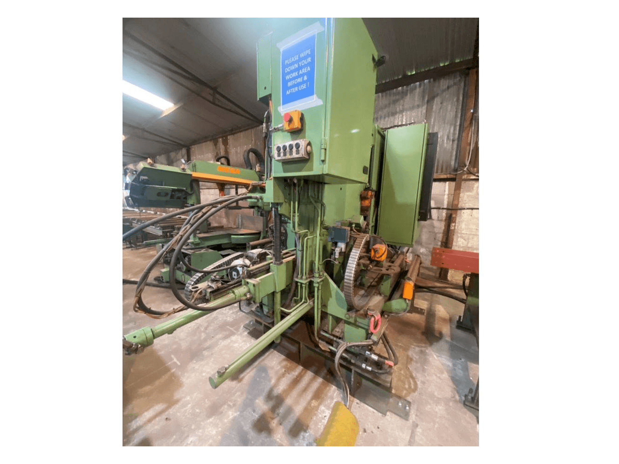 Front view of Peddinghaus BDL760/3 with Meba 400DG-700 machine